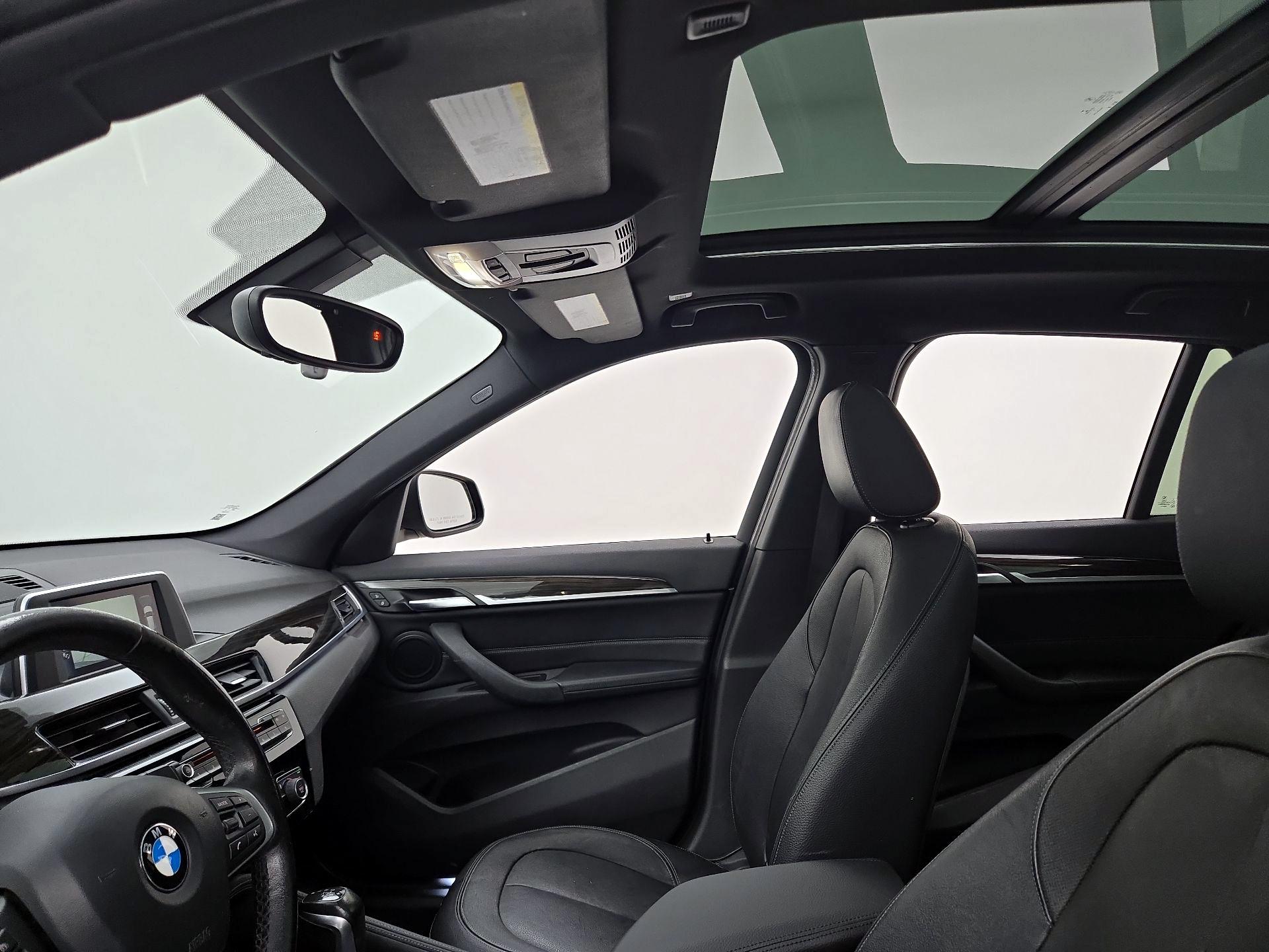 Thumbnail: 2017 BMW X1 - 19