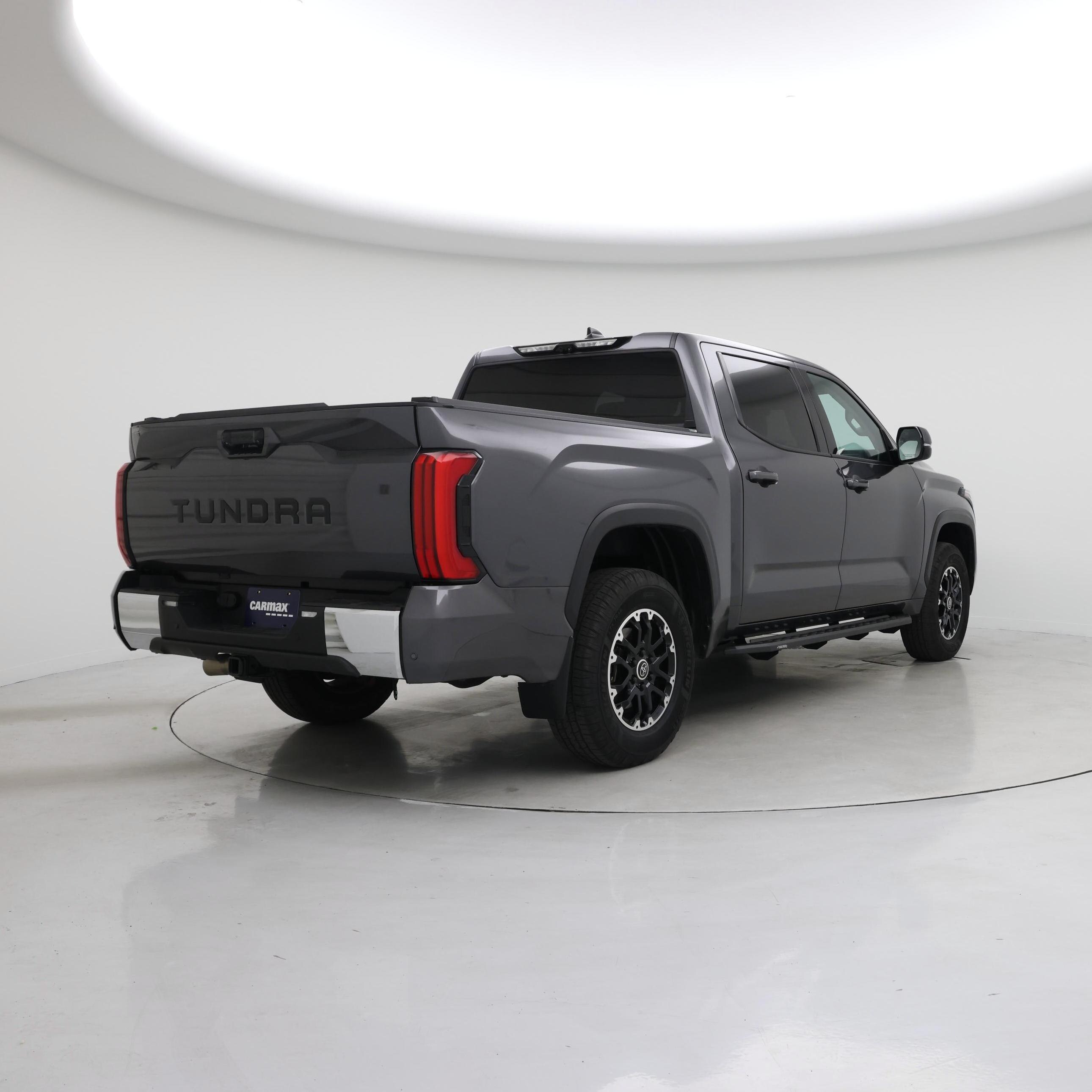 Thumbnail: 2022 Toyota Tundra - 8