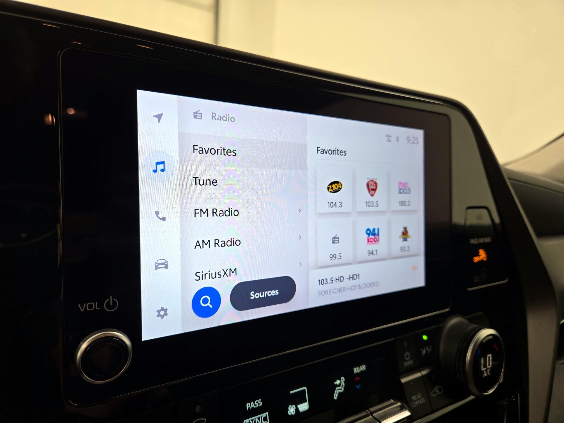 Thumbnail: 2024 Toyota Highlander - 15