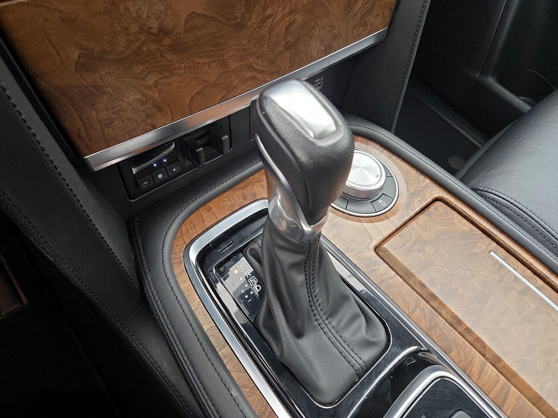 Thumbnail: 2024 Nissan Armada - 18