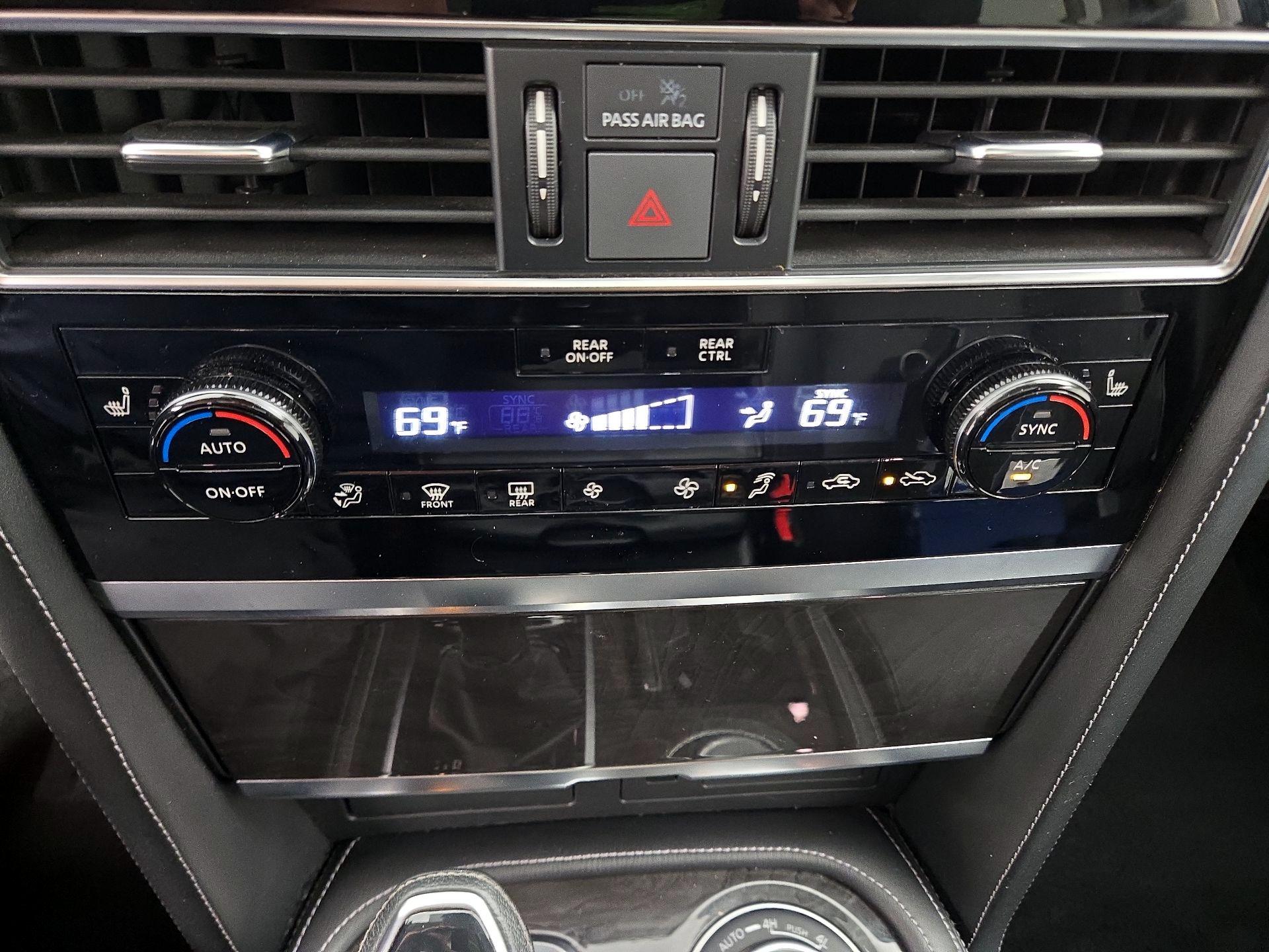 Thumbnail: 2024 INFINITI QX80 - 17