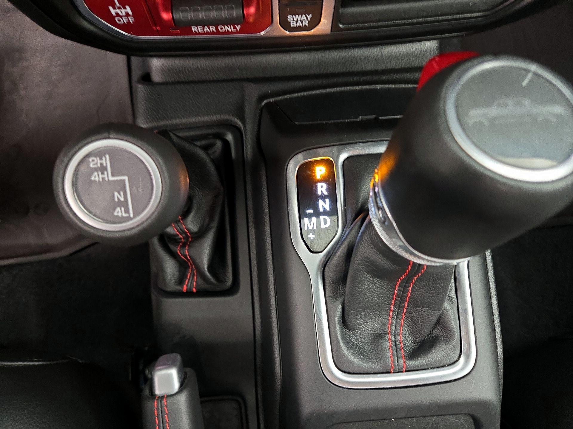 Thumbnail: 2023 Jeep Gladiator - 18