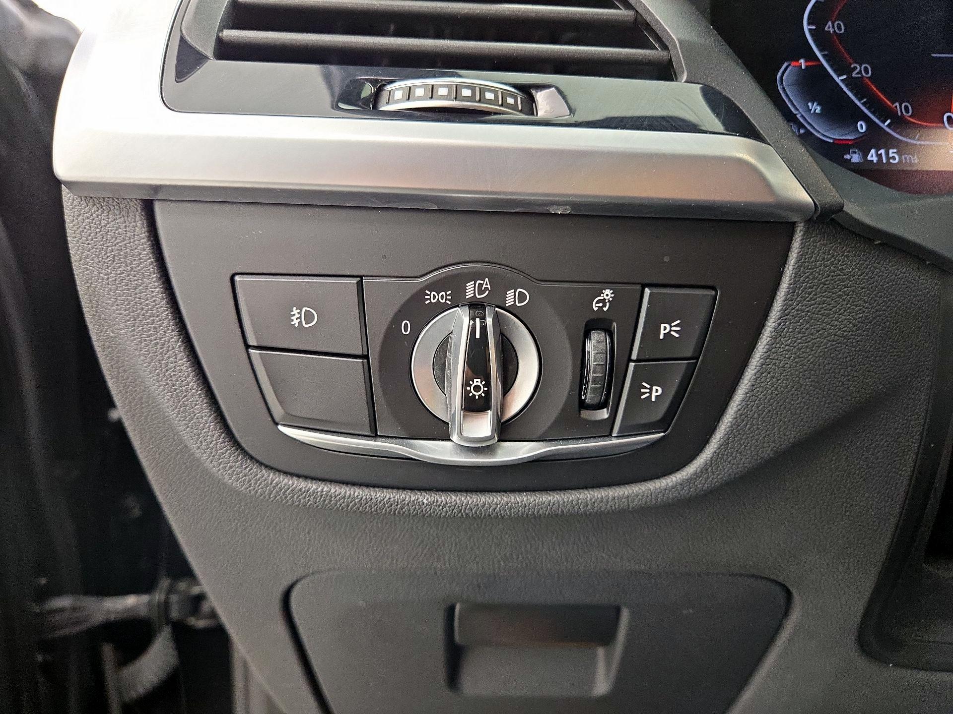 Thumbnail: 2021 BMW X3 - 13