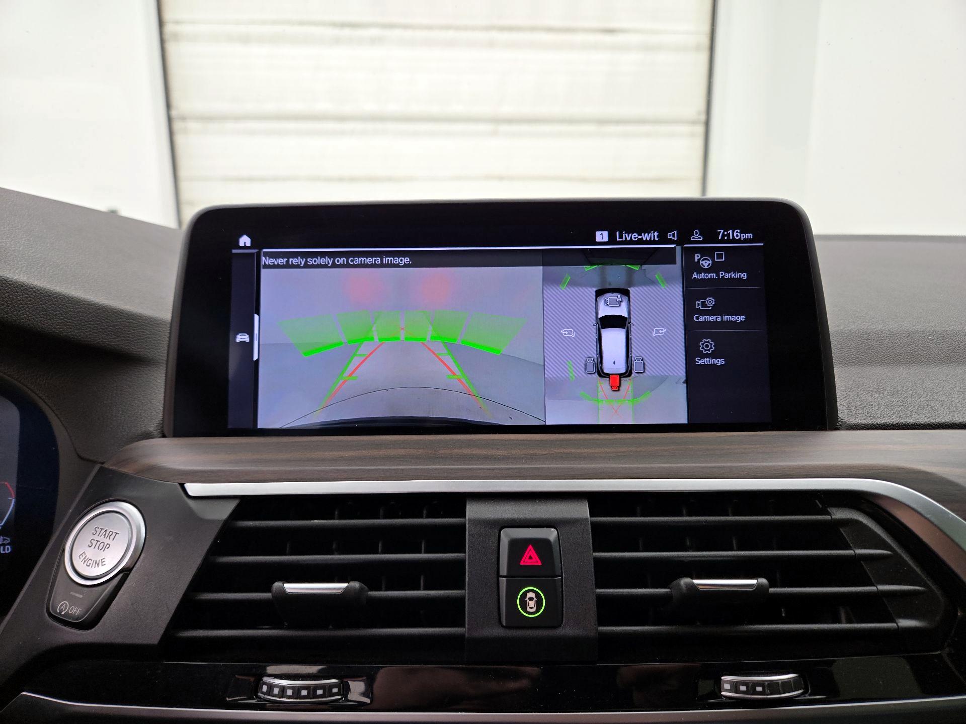 Thumbnail: 2021 BMW X3 - 14