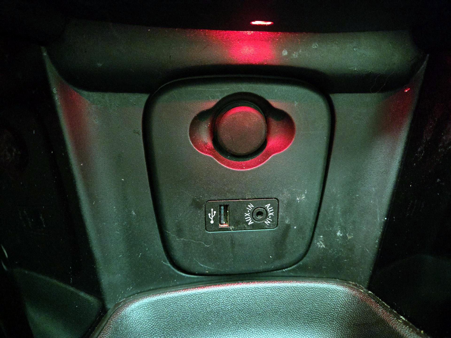 Thumbnail: 2016 MINI Cooper Hardtop - 17