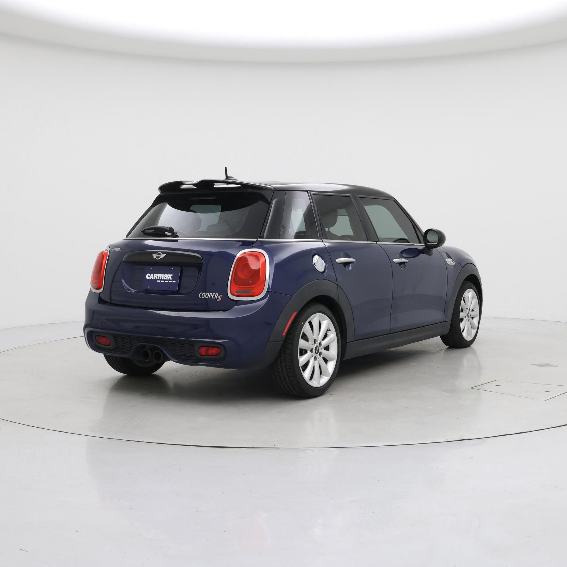 Thumbnail: 2016 MINI Cooper Hardtop - 8