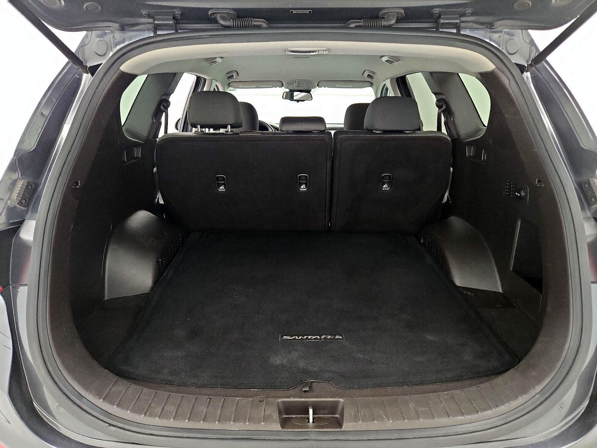 Thumbnail: 2020 Hyundai Santa Fe - 20