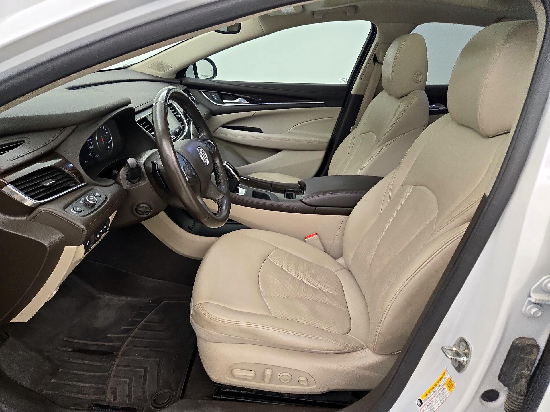 Thumbnail: 2018 Buick LaCrosse - 11