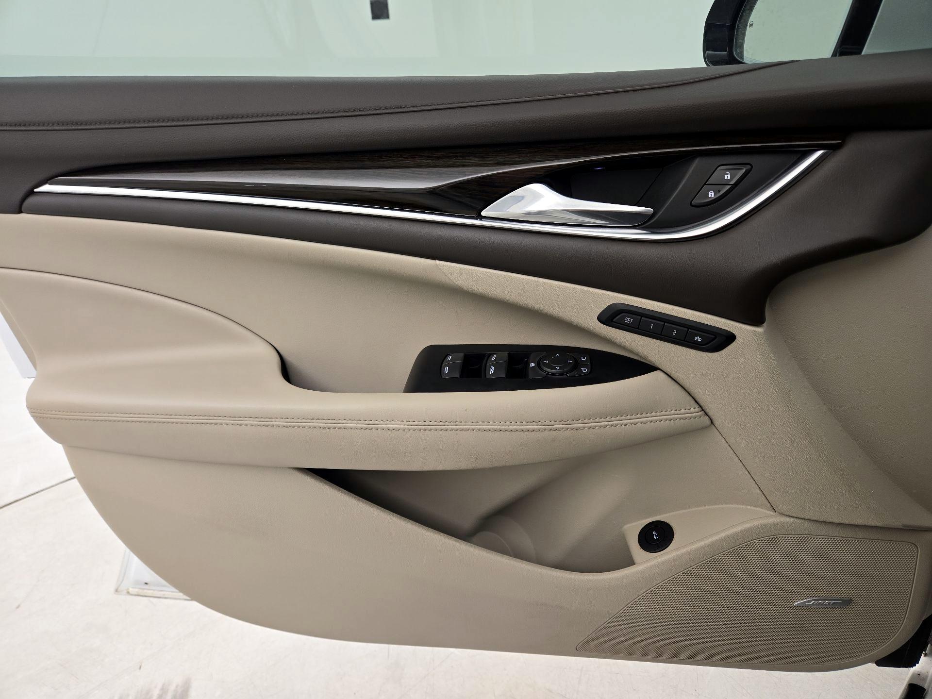 Thumbnail: 2018 Buick LaCrosse - 12