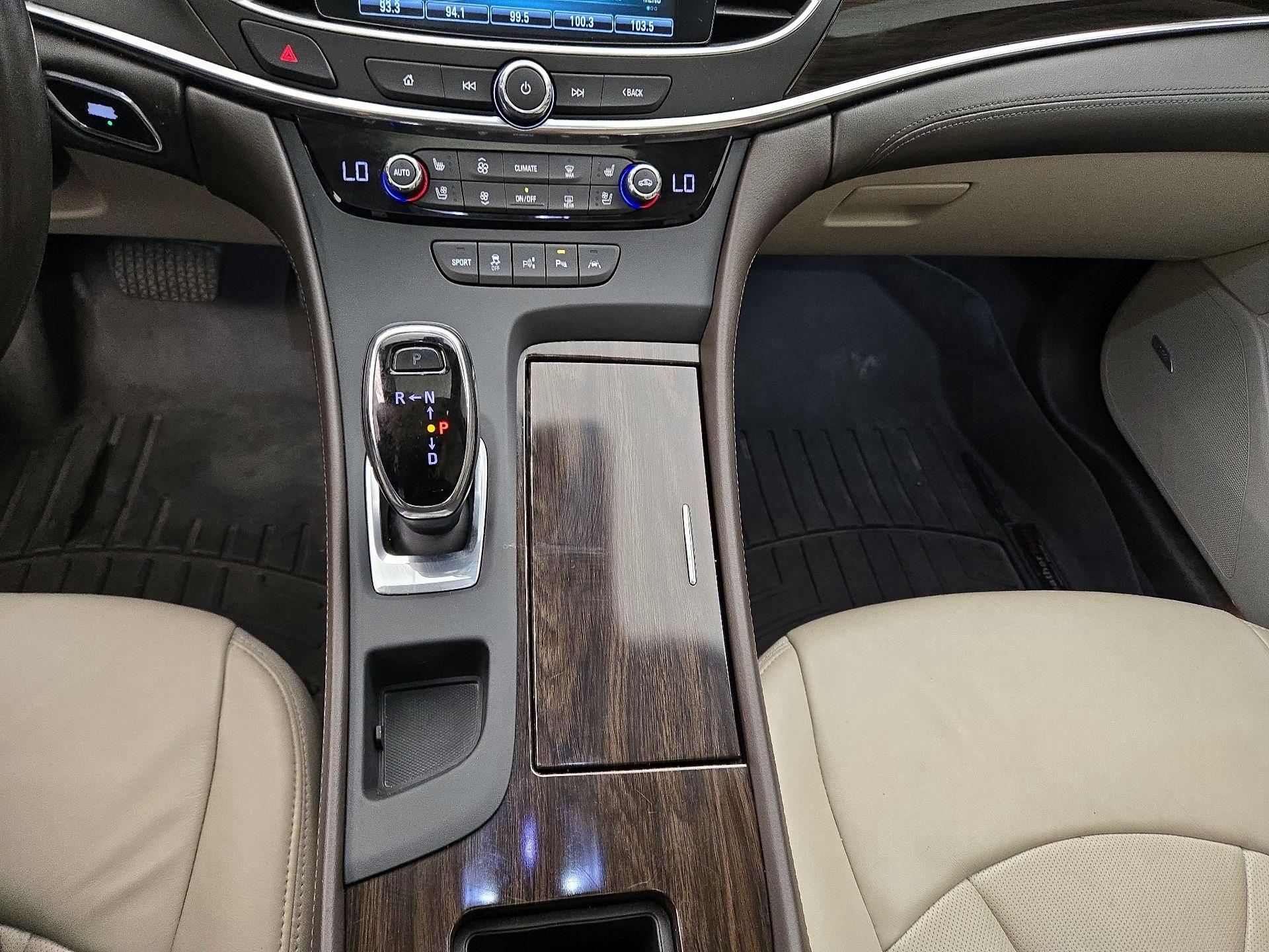 Thumbnail: 2018 Buick LaCrosse - 18