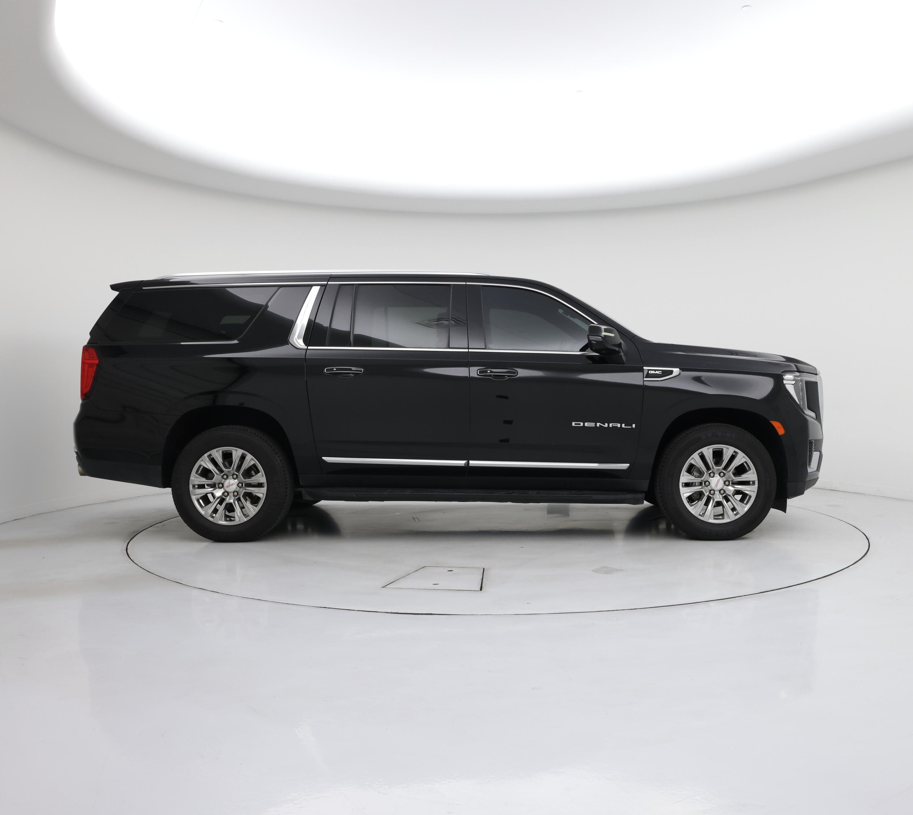Thumbnail: 2023 GMC Yukon XL - 7