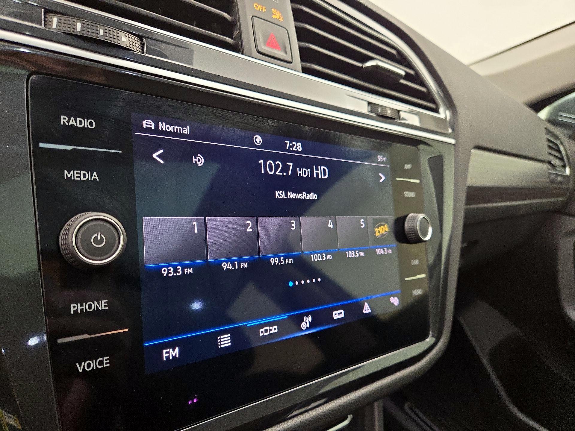 Thumbnail: 2024 Volkswagen Tiguan - 15