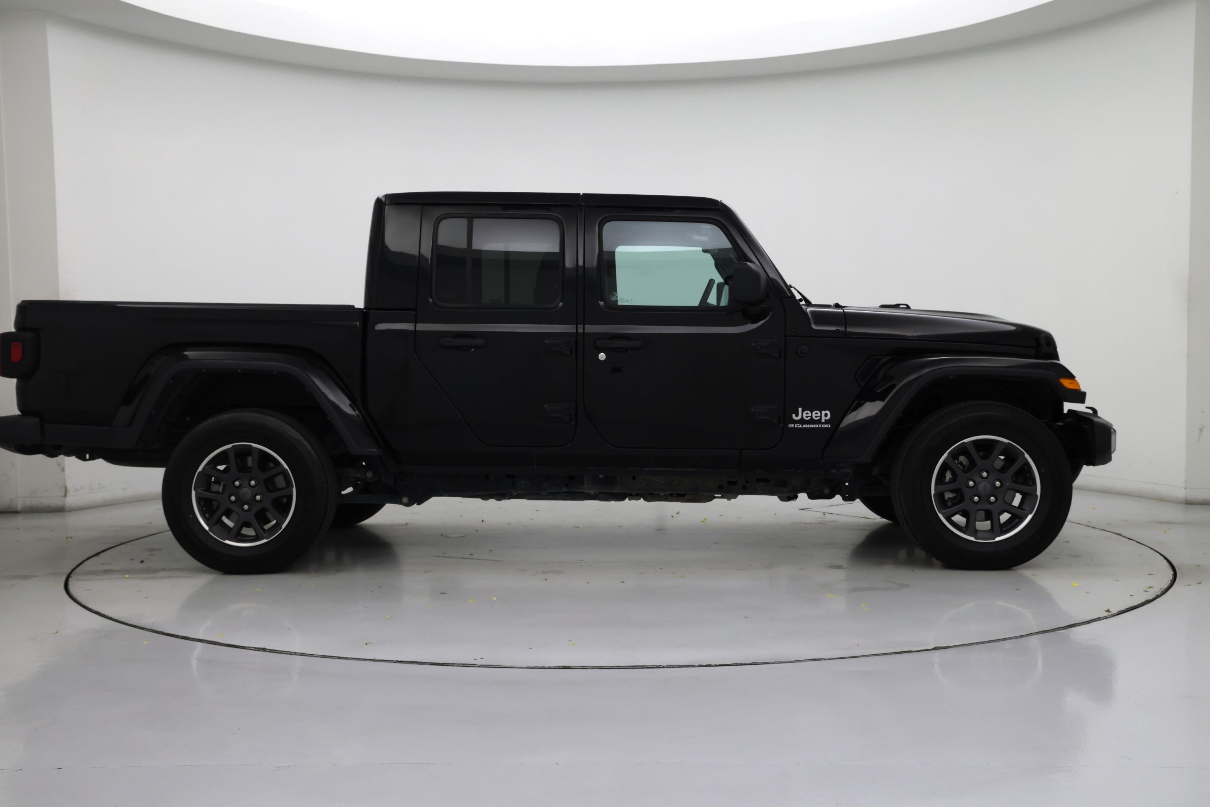 Thumbnail: 2023 Jeep Gladiator - 7
