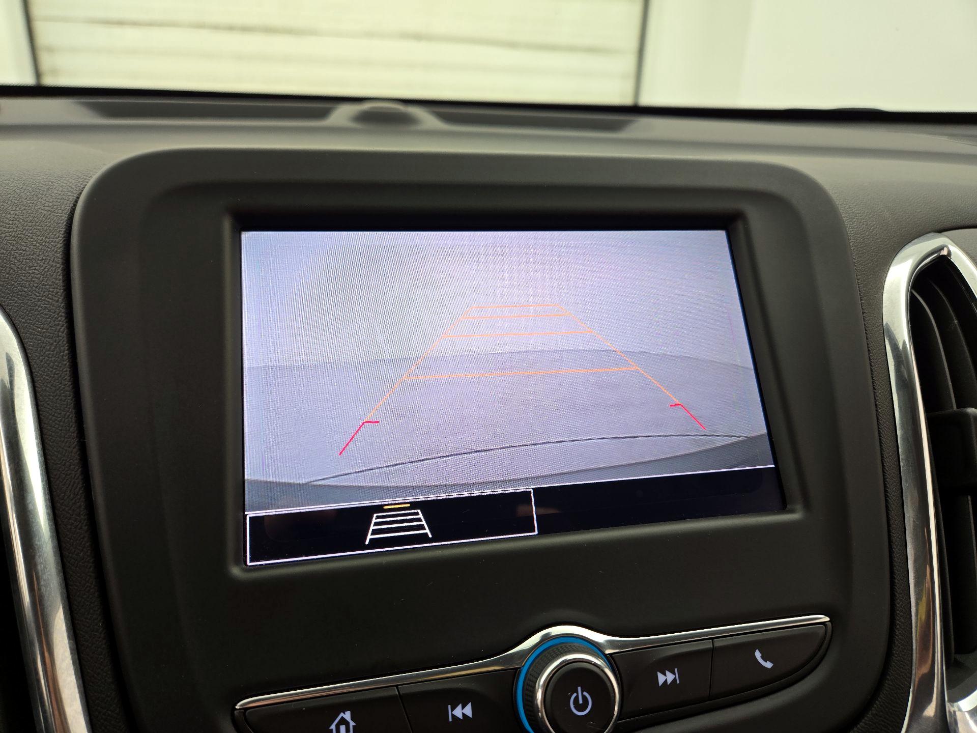 Thumbnail: 2023 Chevrolet Equinox - 14