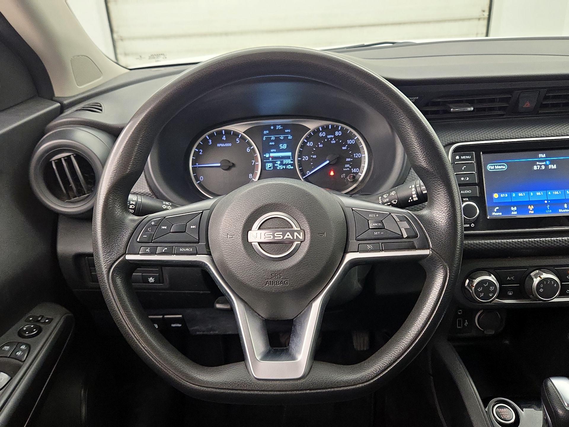 Thumbnail: 2022 Nissan Kicks - 10