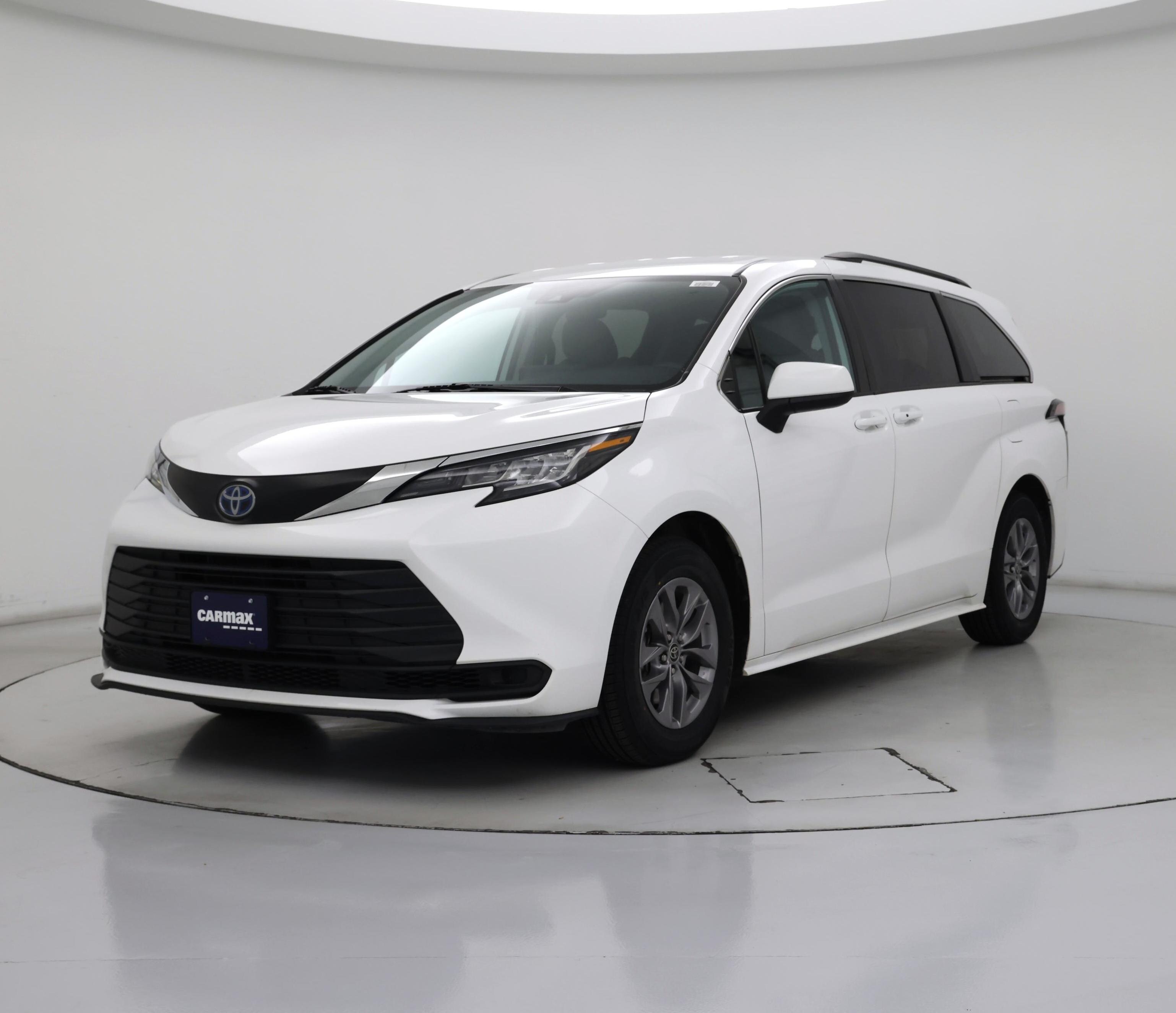 Thumbnail: 2023 Toyota Sienna - 4