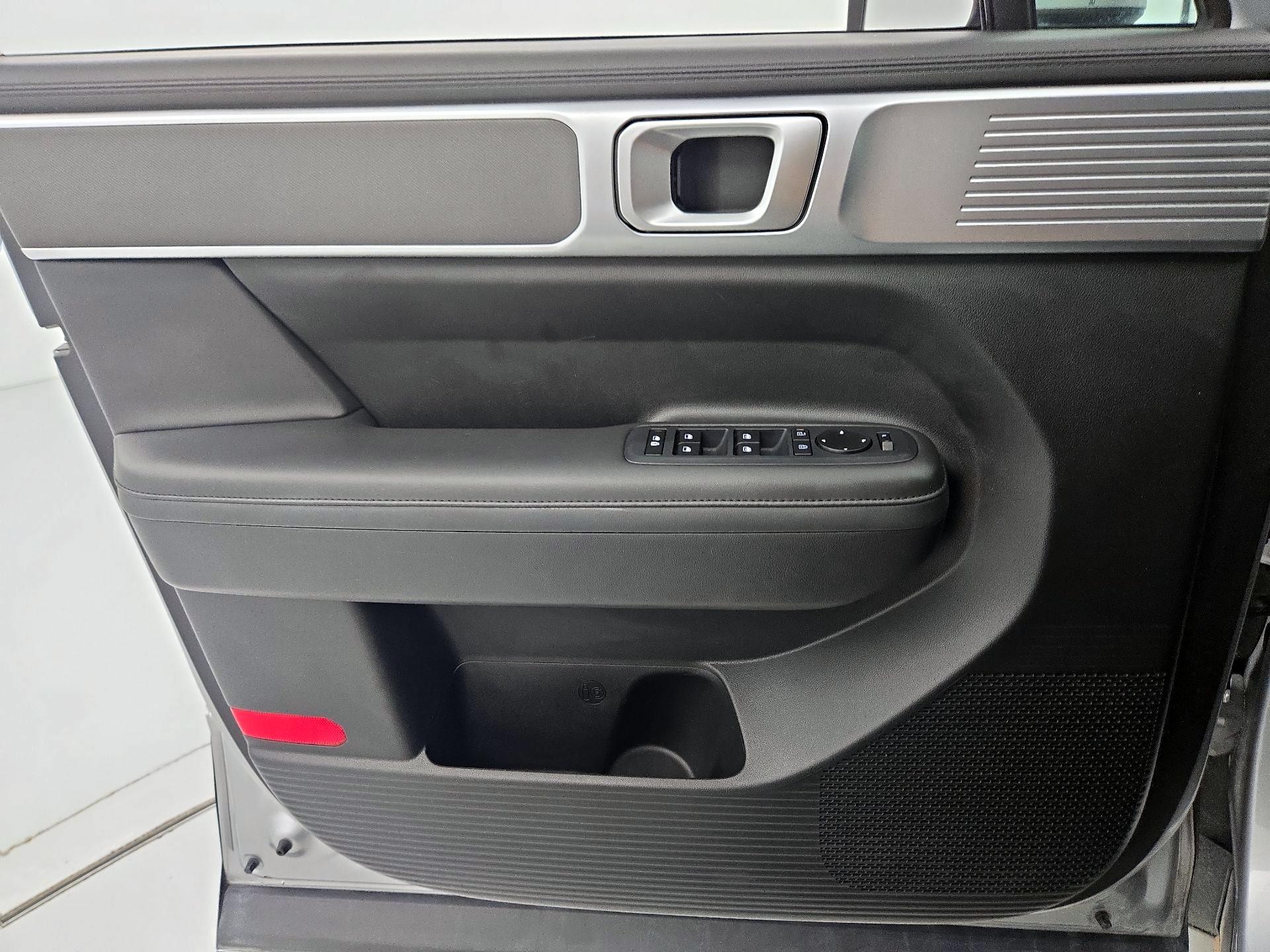 Thumbnail: 2024 Hyundai Santa Fe - 12