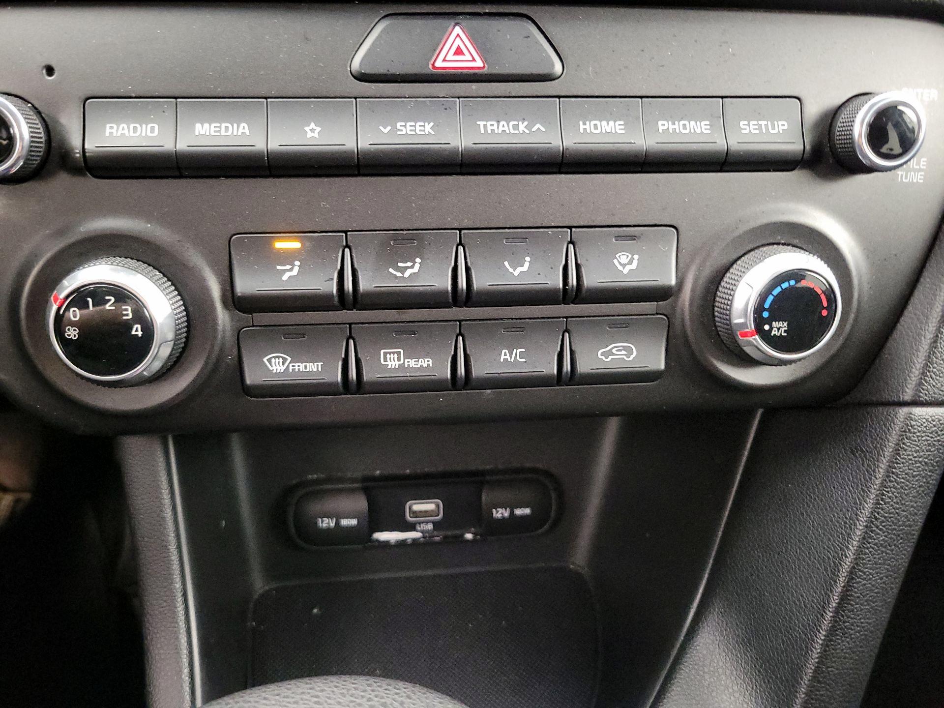 Thumbnail: 2021 Kia Sportage - 16