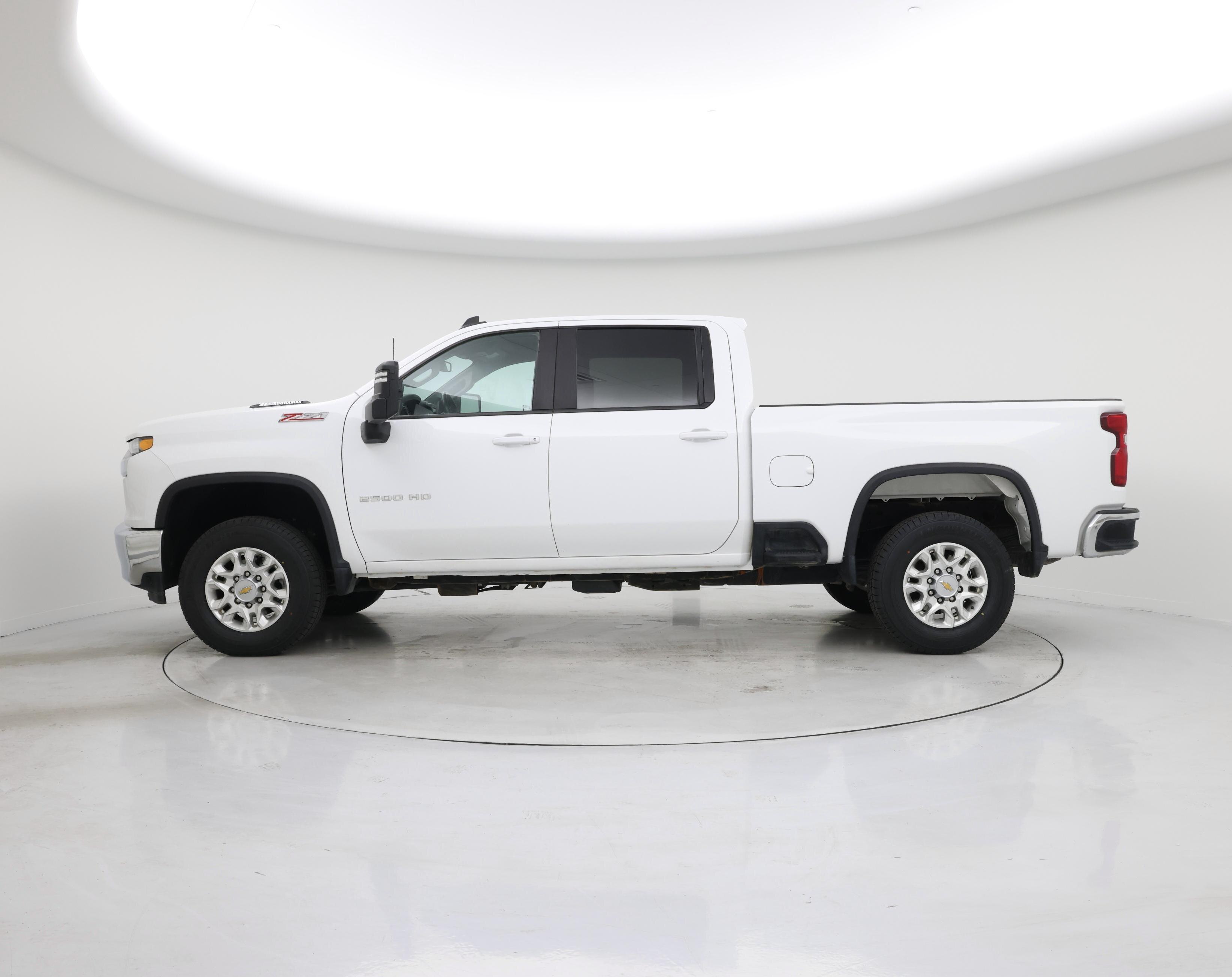 Thumbnail: 2023 Chevrolet Silverado 2500 - 3