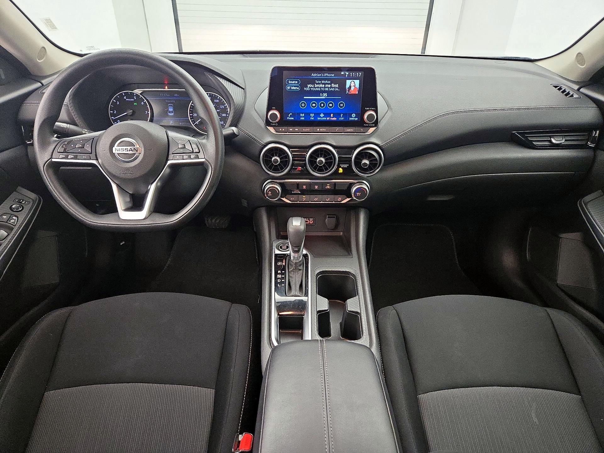 Thumbnail: 2023 Nissan Sentra - 9