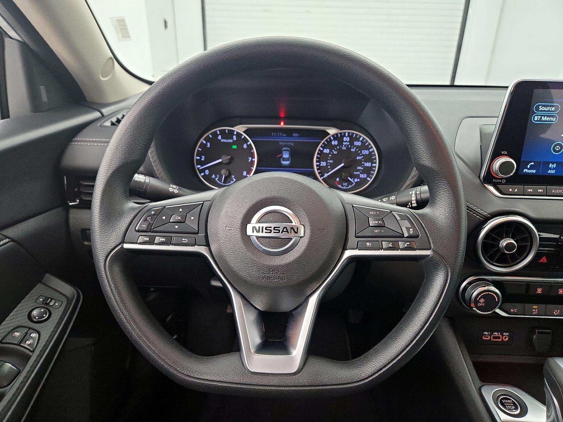 Thumbnail: 2023 Nissan Sentra - 10