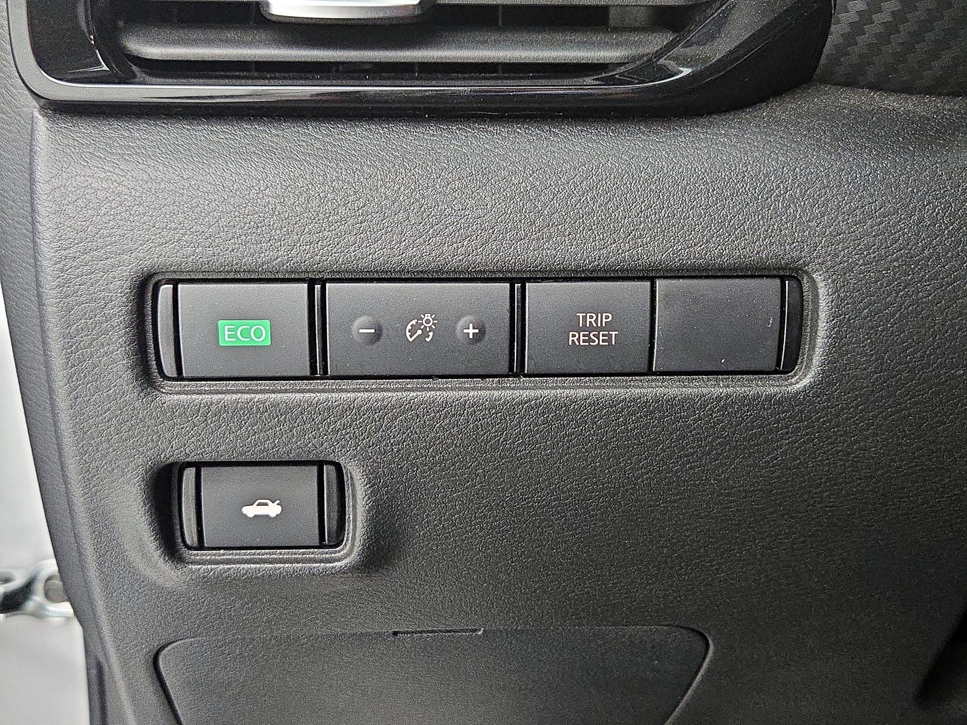 Thumbnail: 2023 Nissan Sentra - 13