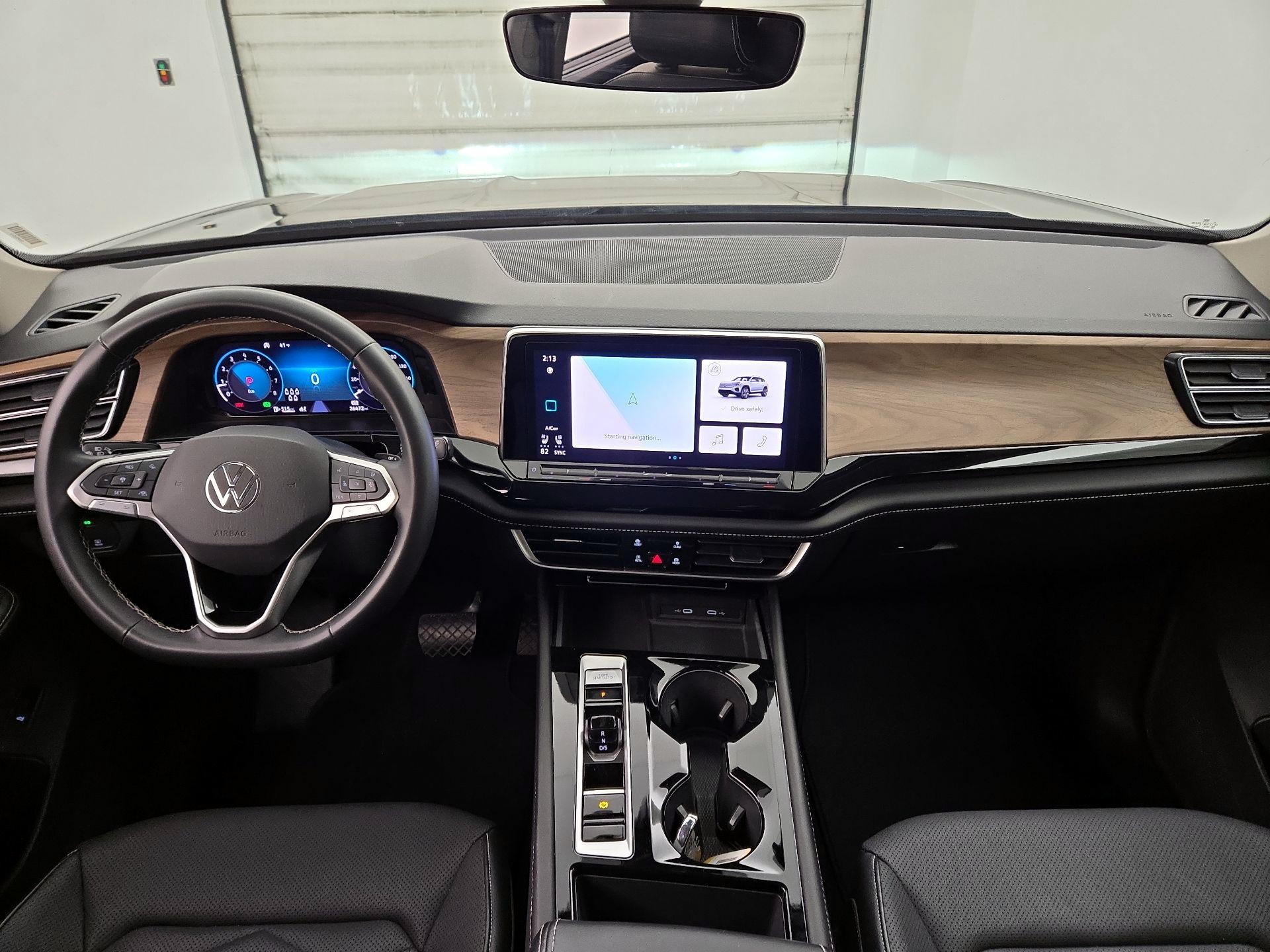 Thumbnail: 2024 Volkswagen Atlas - 9