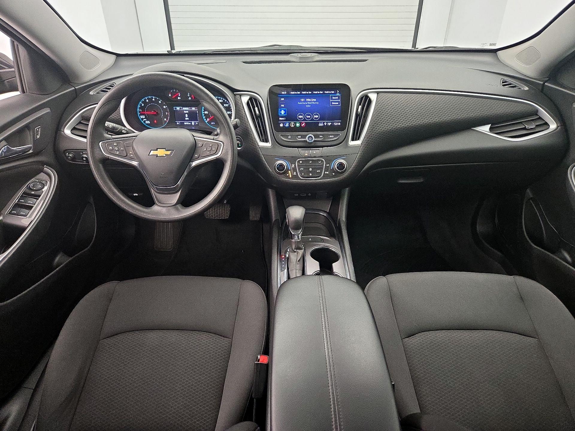 Thumbnail: 2023 Chevrolet Malibu - 9