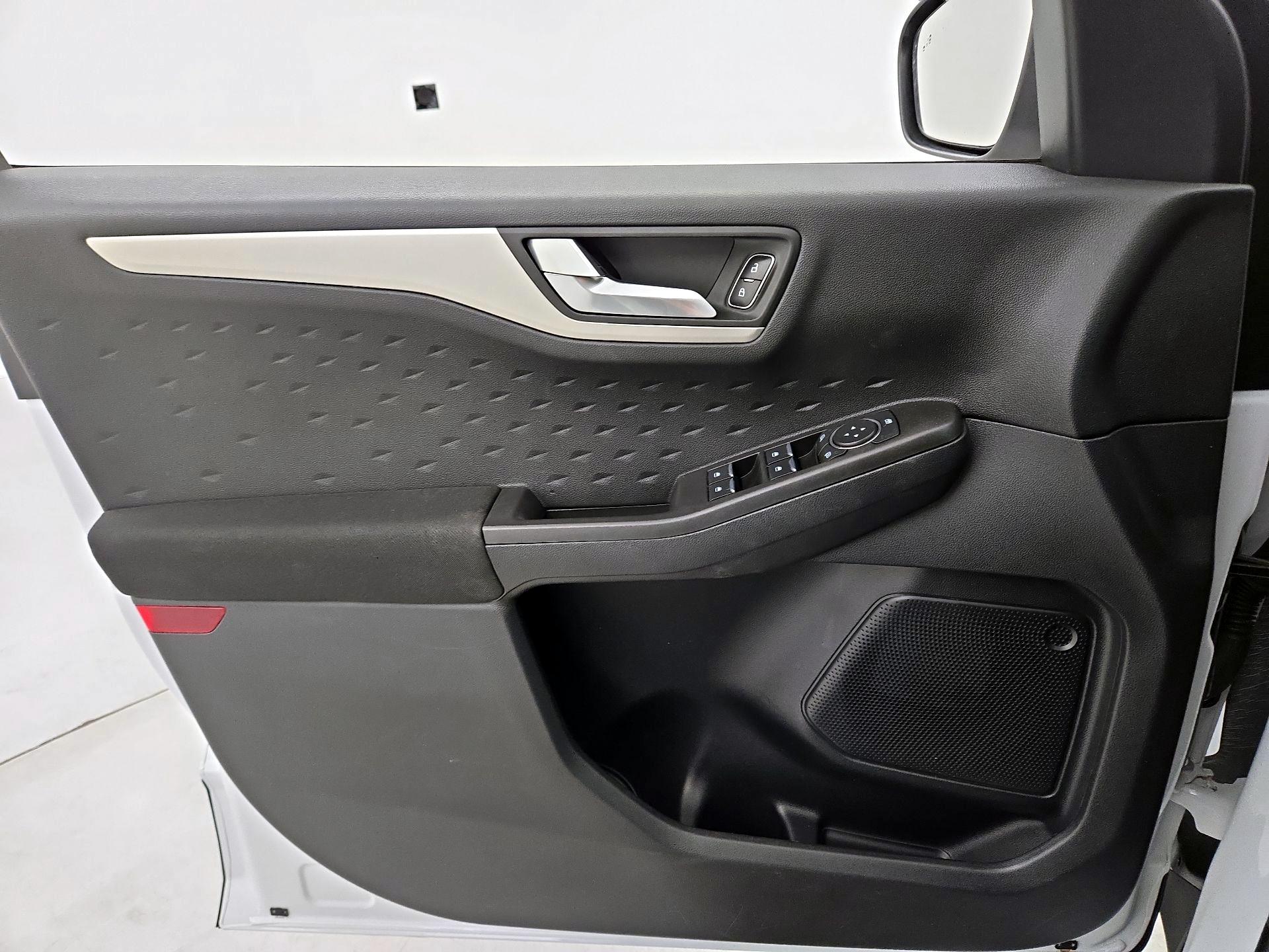 Thumbnail: 2020 Ford Escape - 12