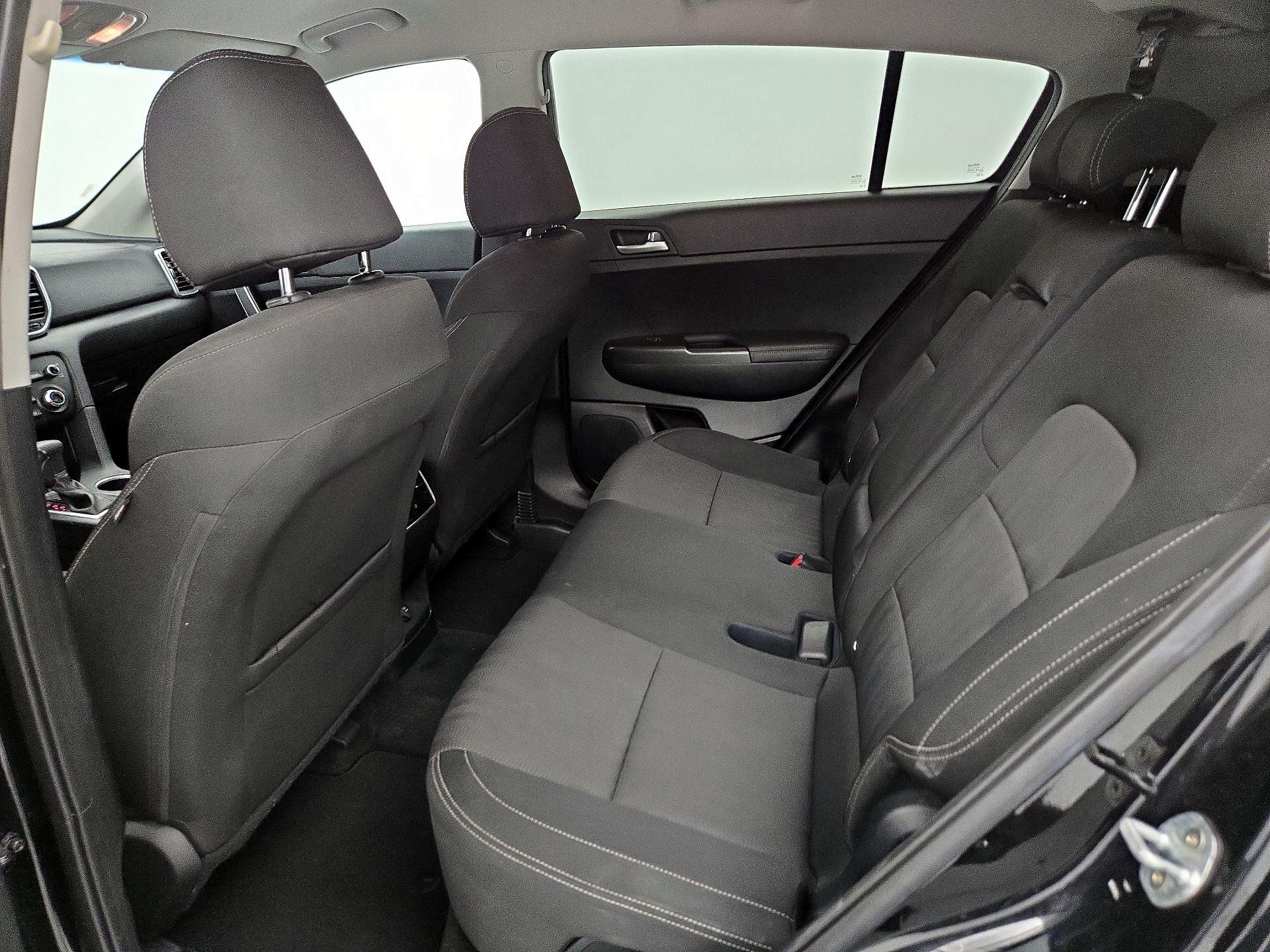 Thumbnail: 2021 Kia Sportage - 19