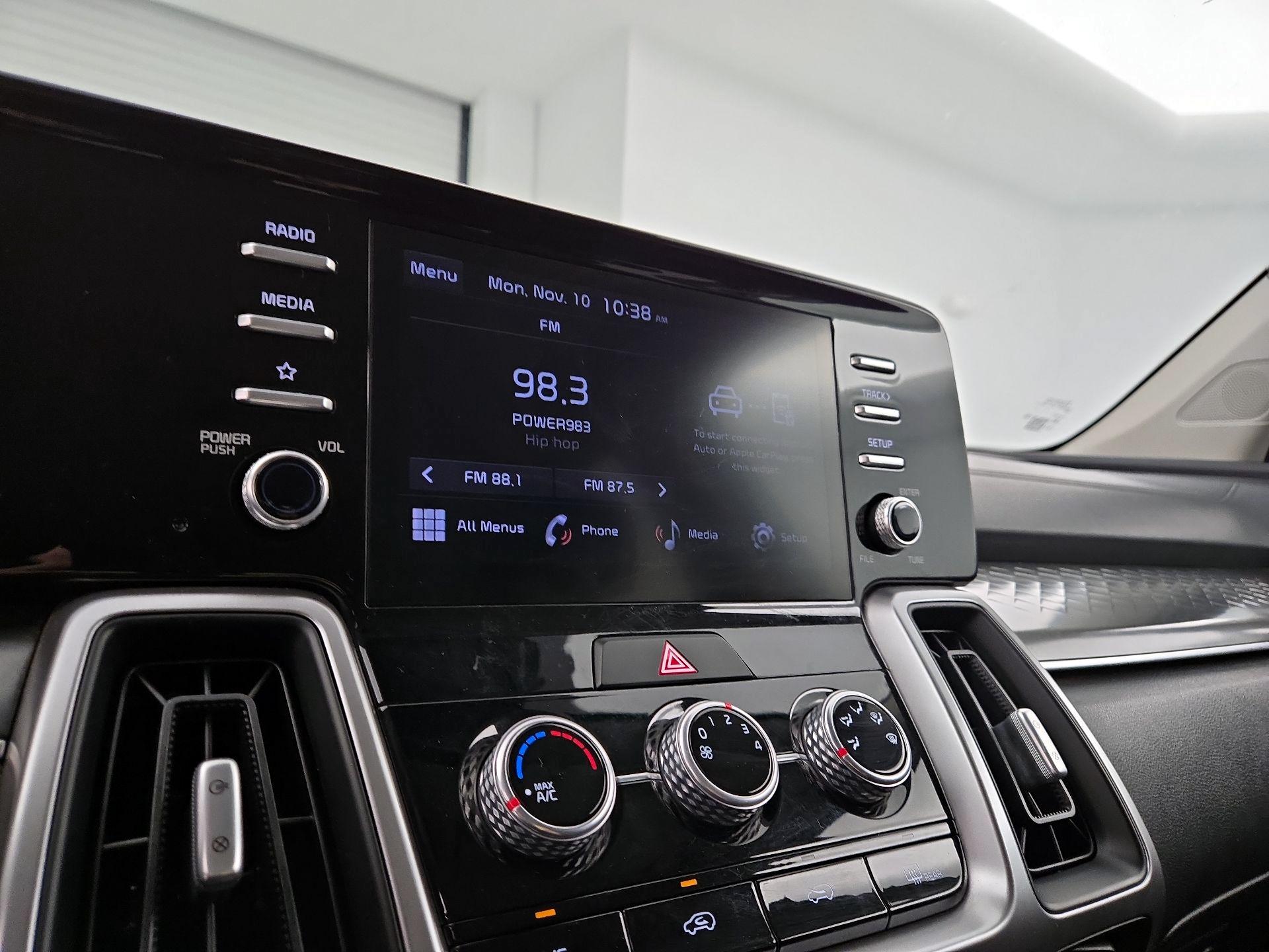 Thumbnail: 2022 Kia Sorento - 15