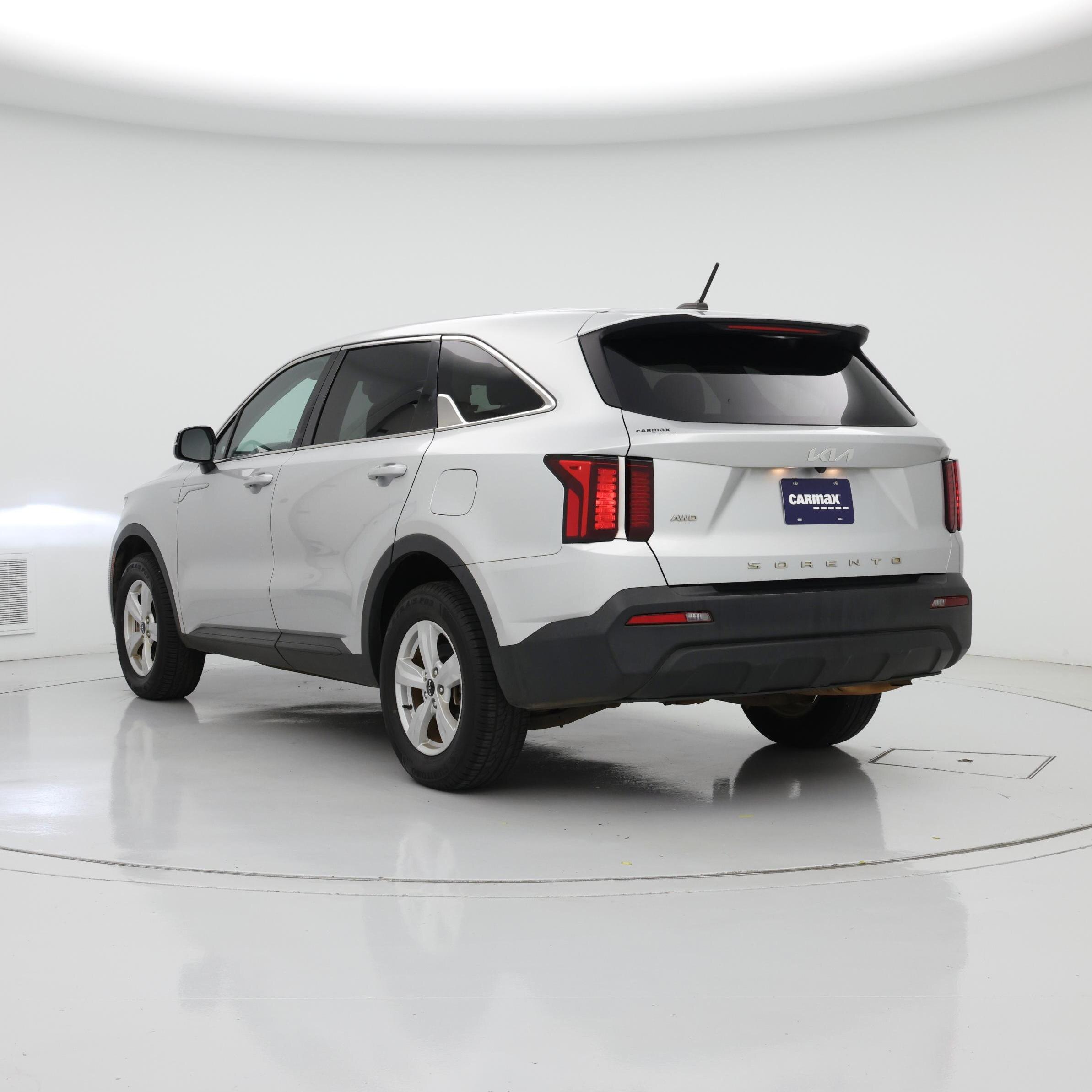 Thumbnail: 2022 Kia Sorento - 2