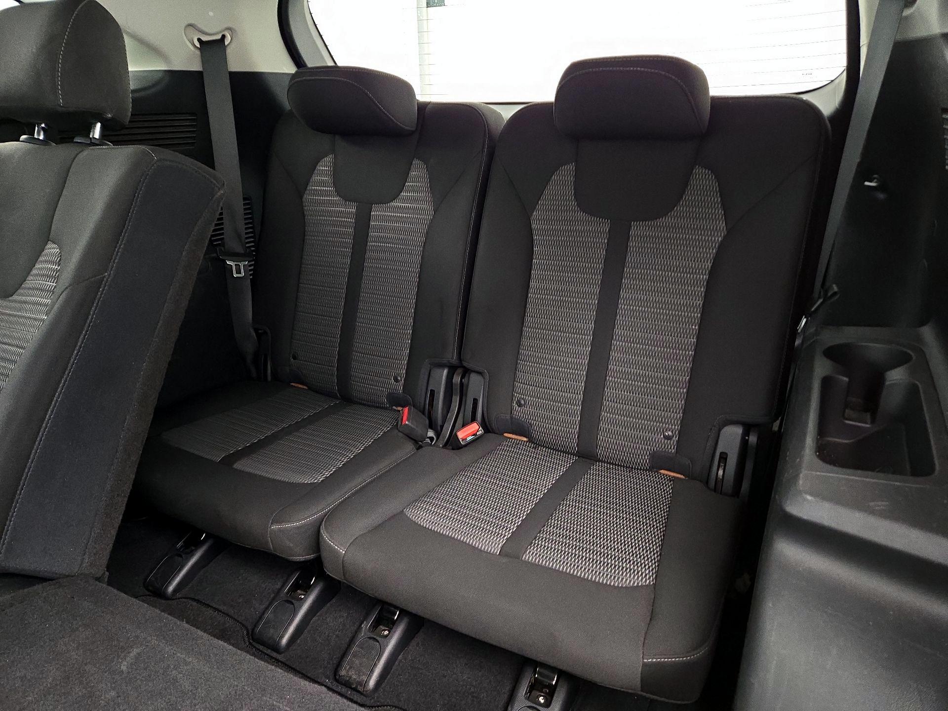 Thumbnail: 2022 Kia Sorento - 20