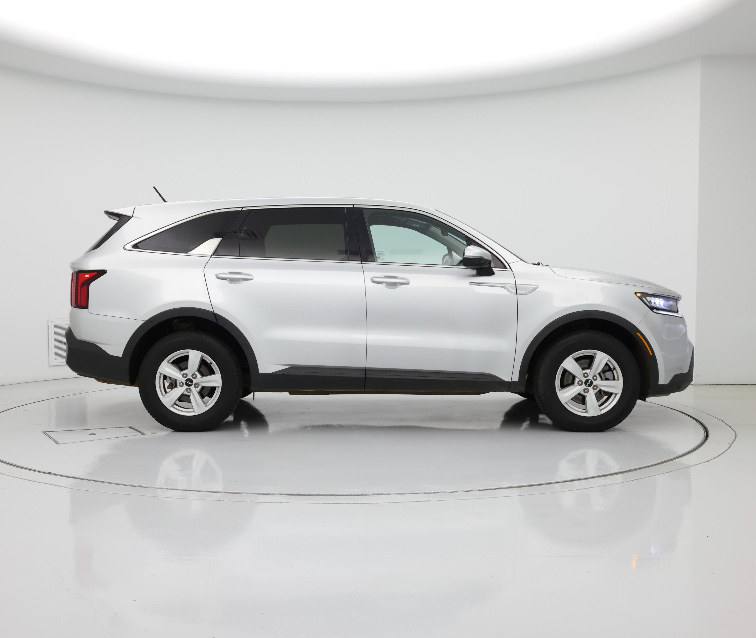 Thumbnail: 2022 Kia Sorento - 7