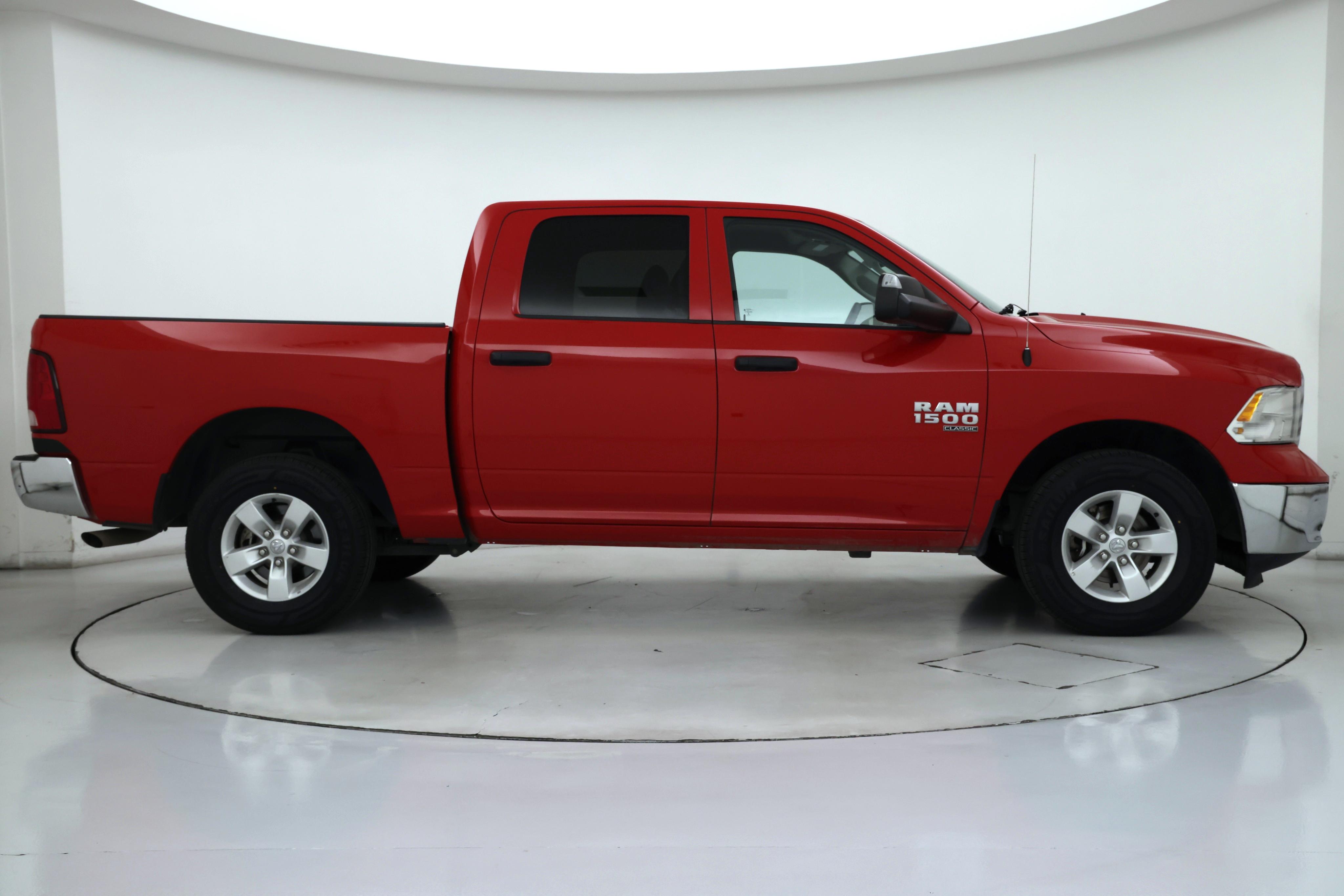 Thumbnail: 2023 RAM 1500 Classic - 7