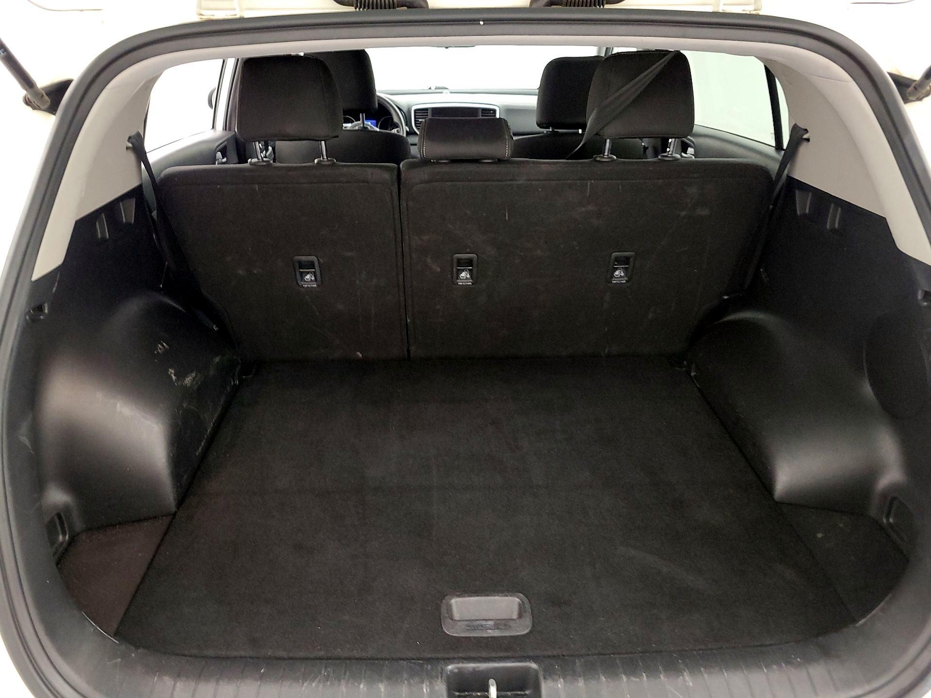 Thumbnail: 2021 Kia Sportage - 20