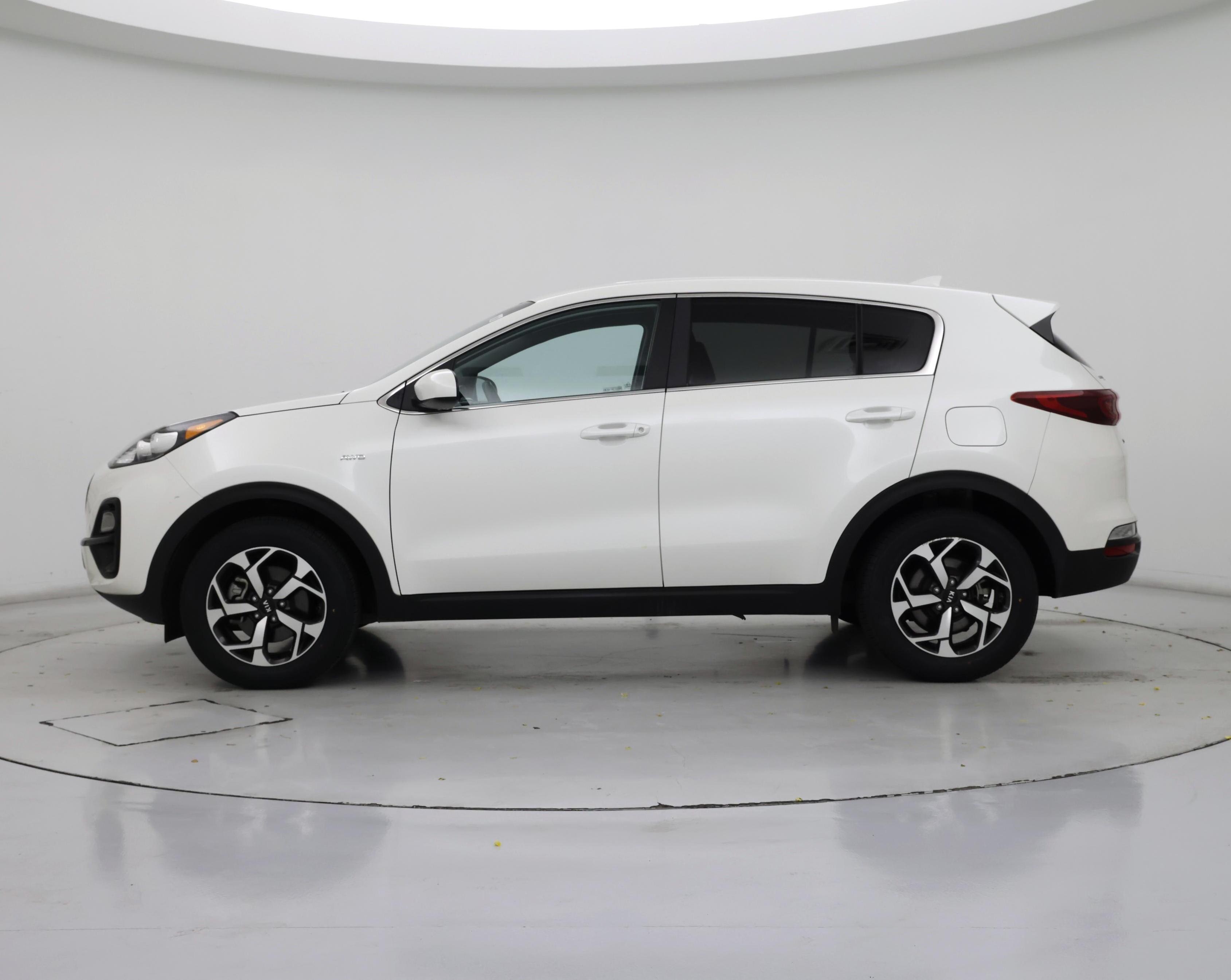 Thumbnail: 2021 Kia Sportage - 3