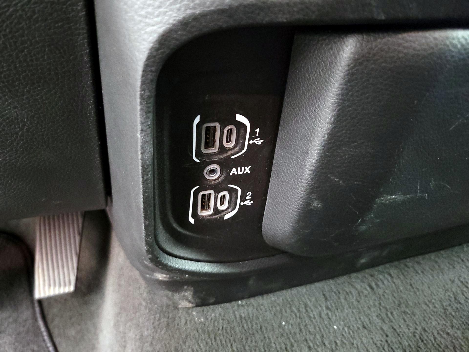 Thumbnail: 2023 RAM 1500 - 18