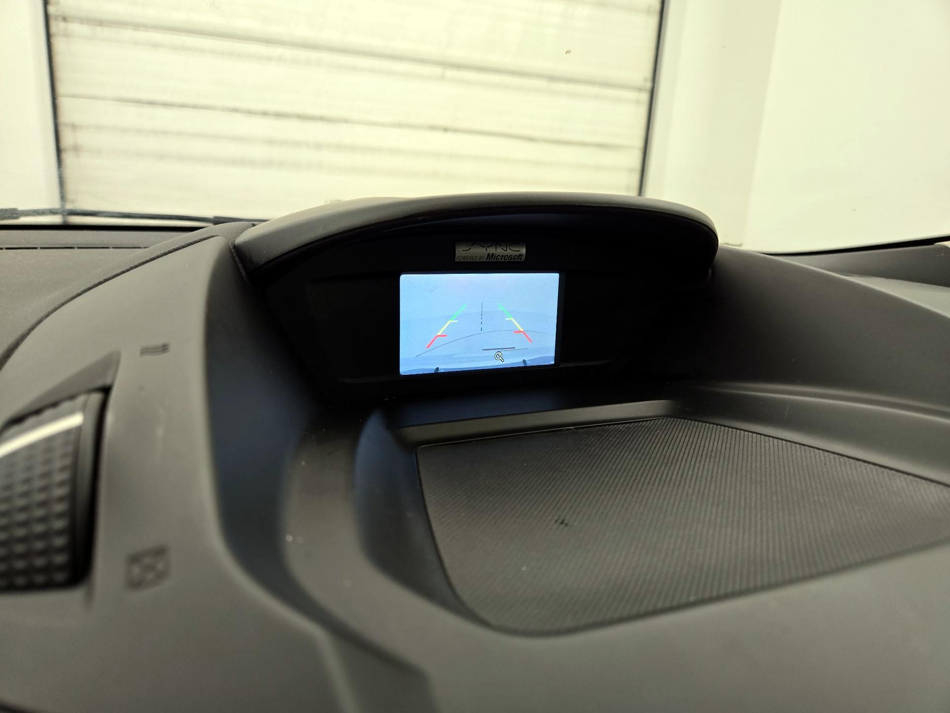 Thumbnail: 2015 Ford Escape - 14