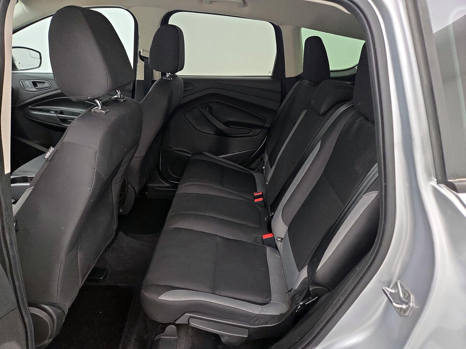 Thumbnail: 2015 Ford Escape - 20