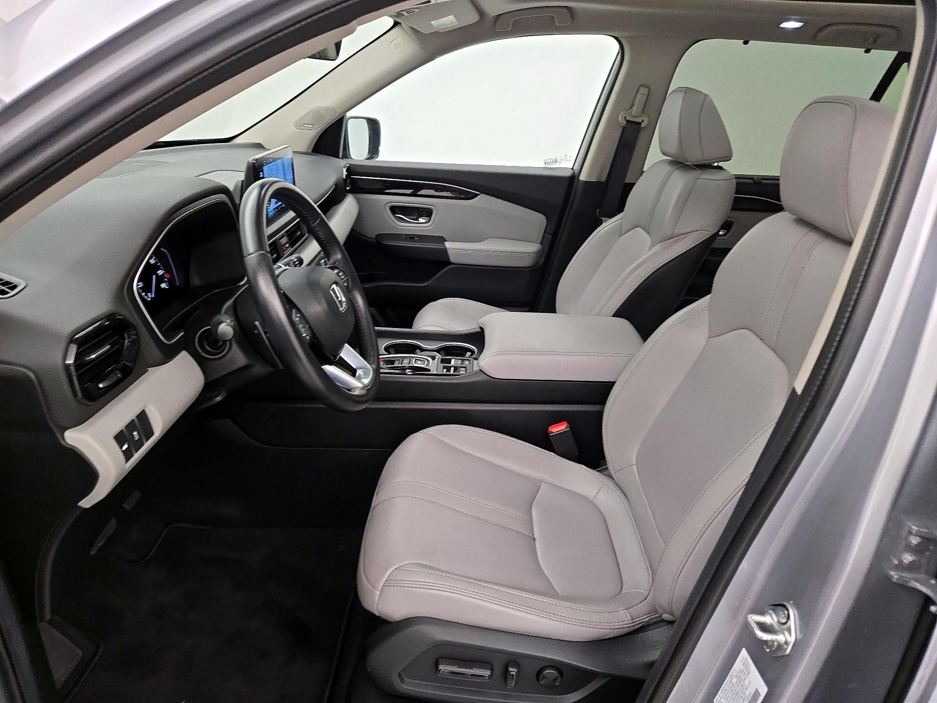 Thumbnail: 2024 Honda Pilot - 11