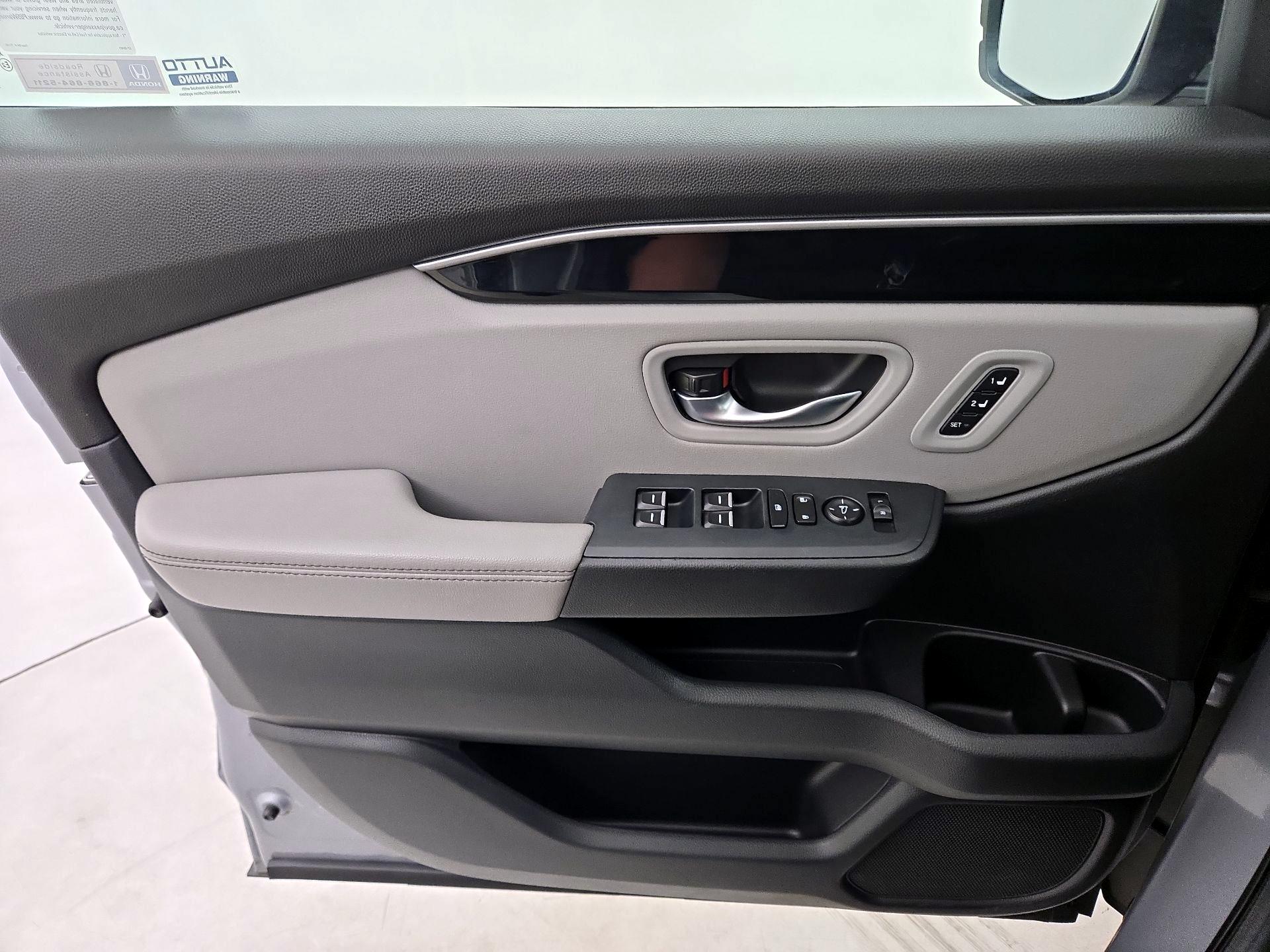 Thumbnail: 2024 Honda Pilot - 12