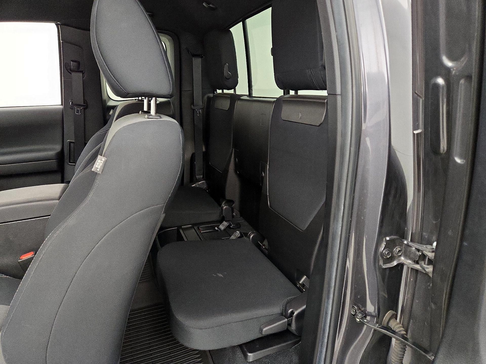 Thumbnail: 2022 Toyota Tacoma - 19