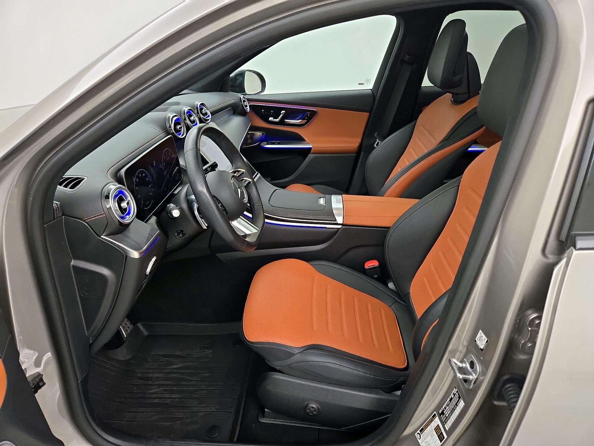 Thumbnail: 2023 Mercedes-Benz GLC - 11