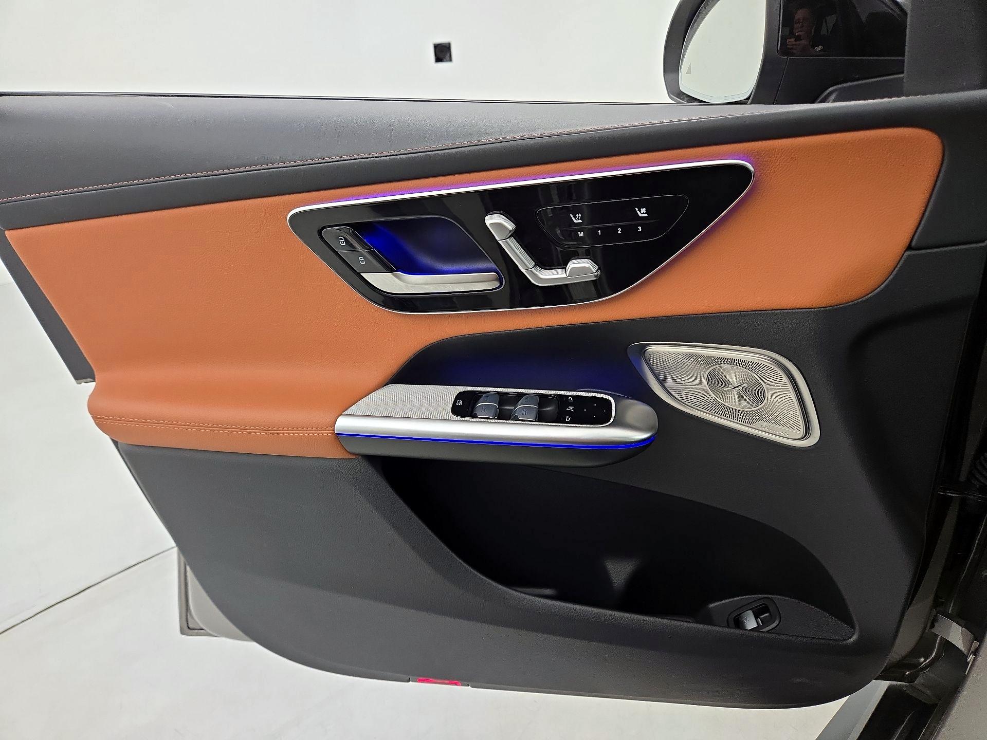 Thumbnail: 2023 Mercedes-Benz GLC - 12