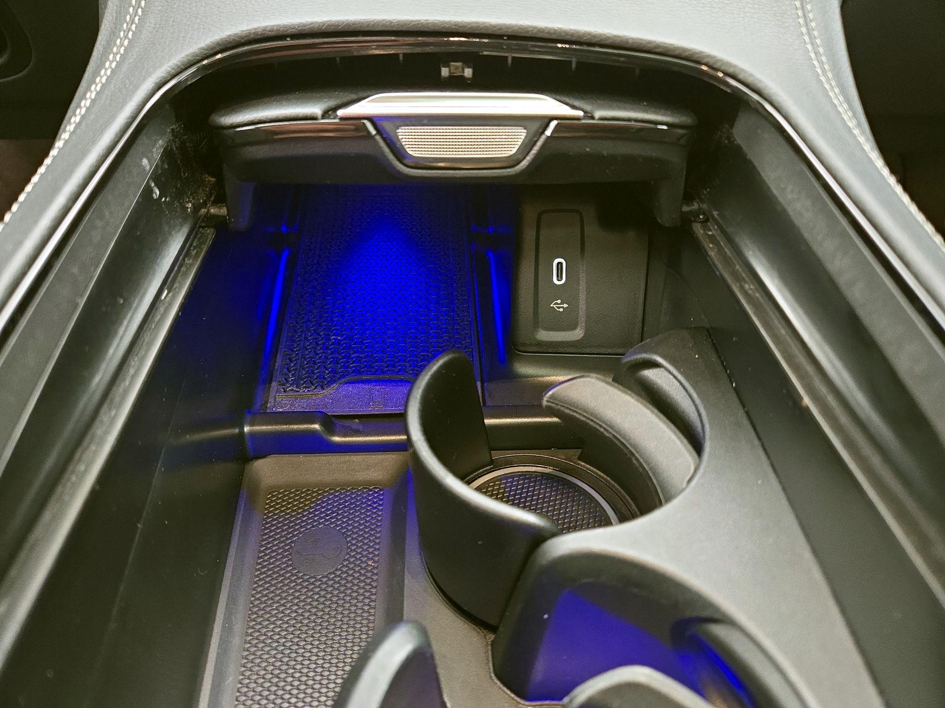 Thumbnail: 2023 Mercedes-Benz GLC - 19