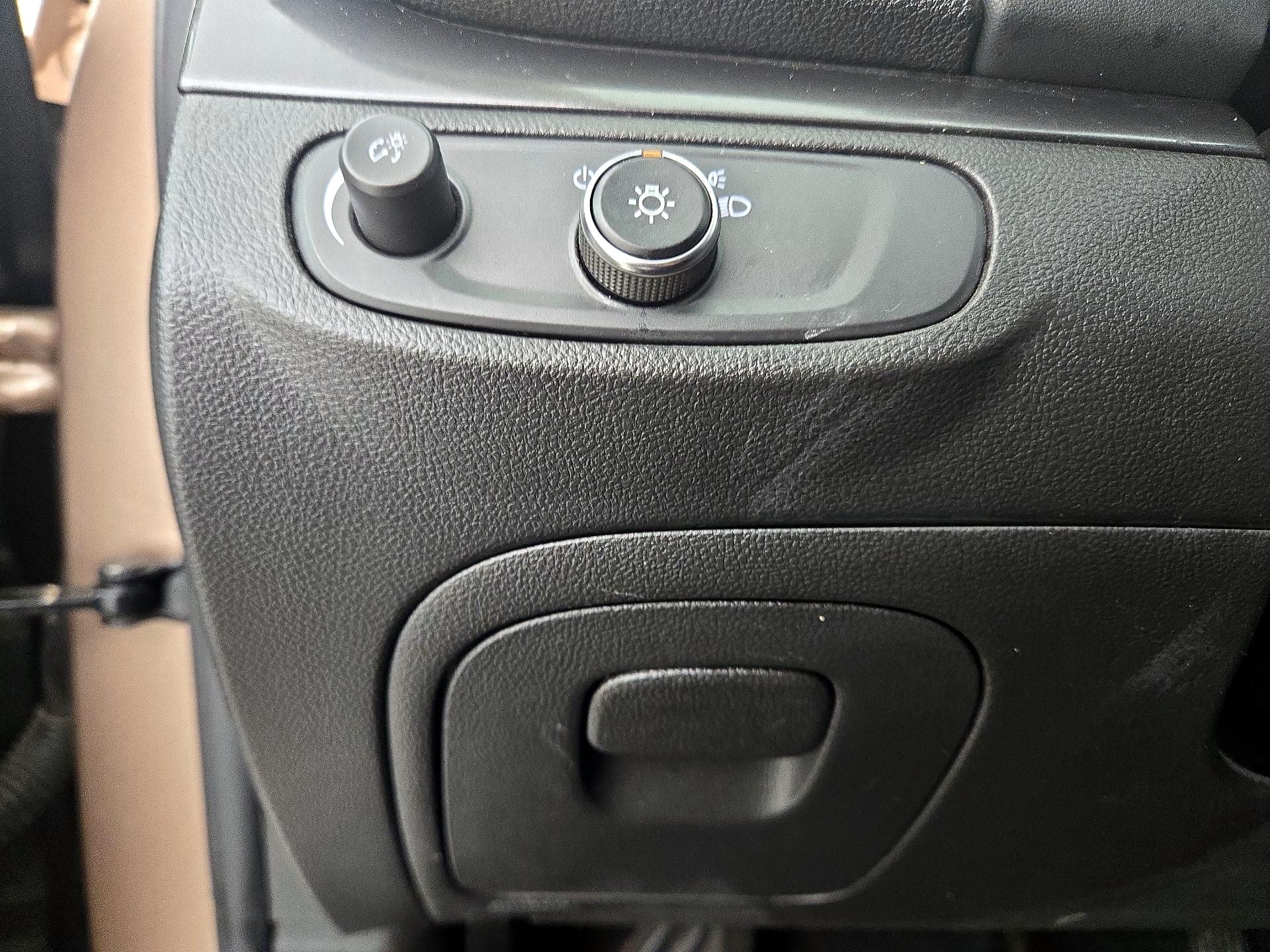 Thumbnail: 2019 Buick Encore - 13