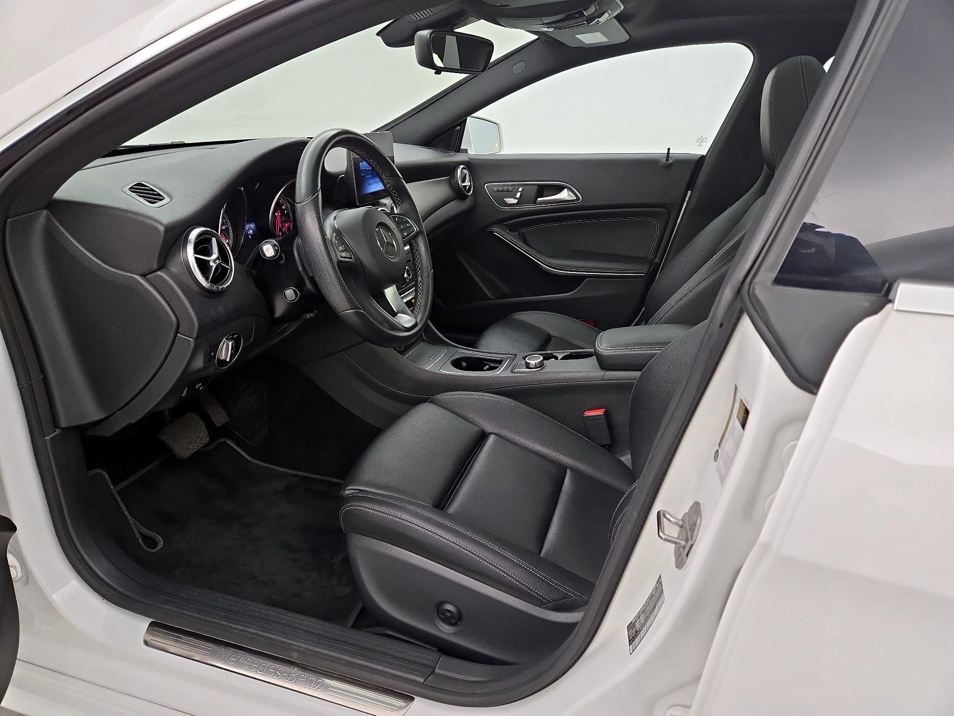 Thumbnail: 2018 Mercedes-Benz CLA - 11