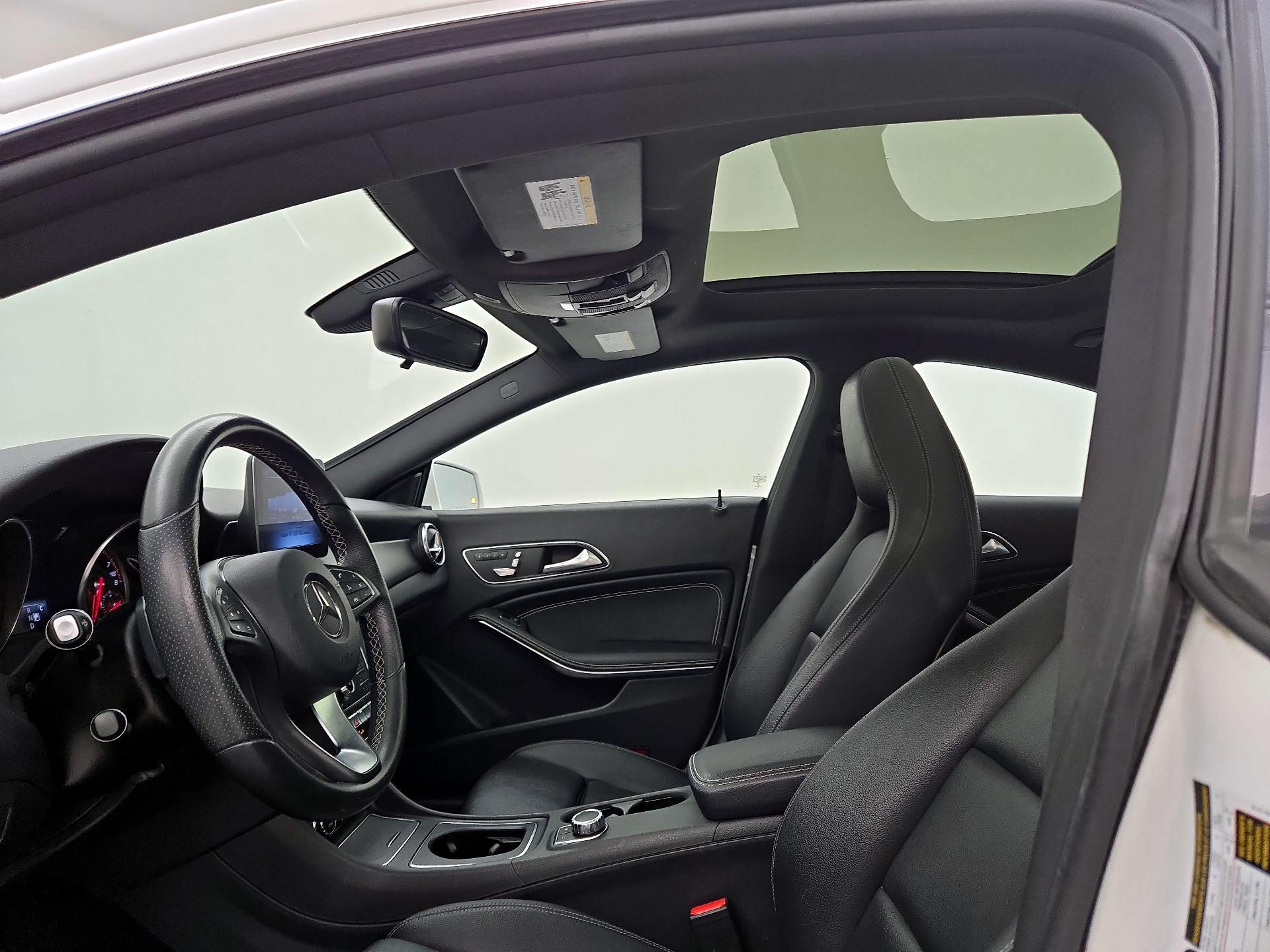 Thumbnail: 2018 Mercedes-Benz CLA - 19