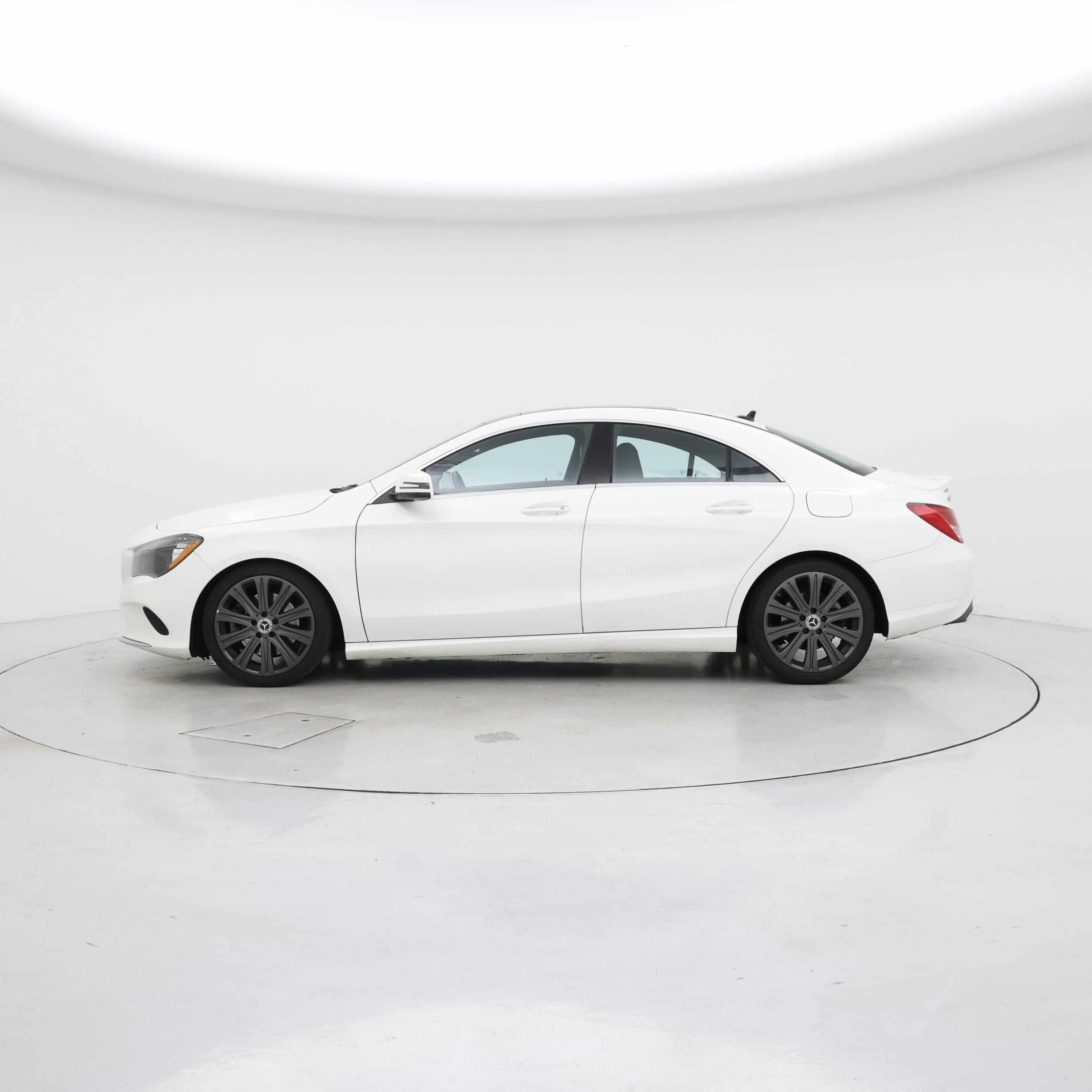 Thumbnail: 2018 Mercedes-Benz CLA - 3